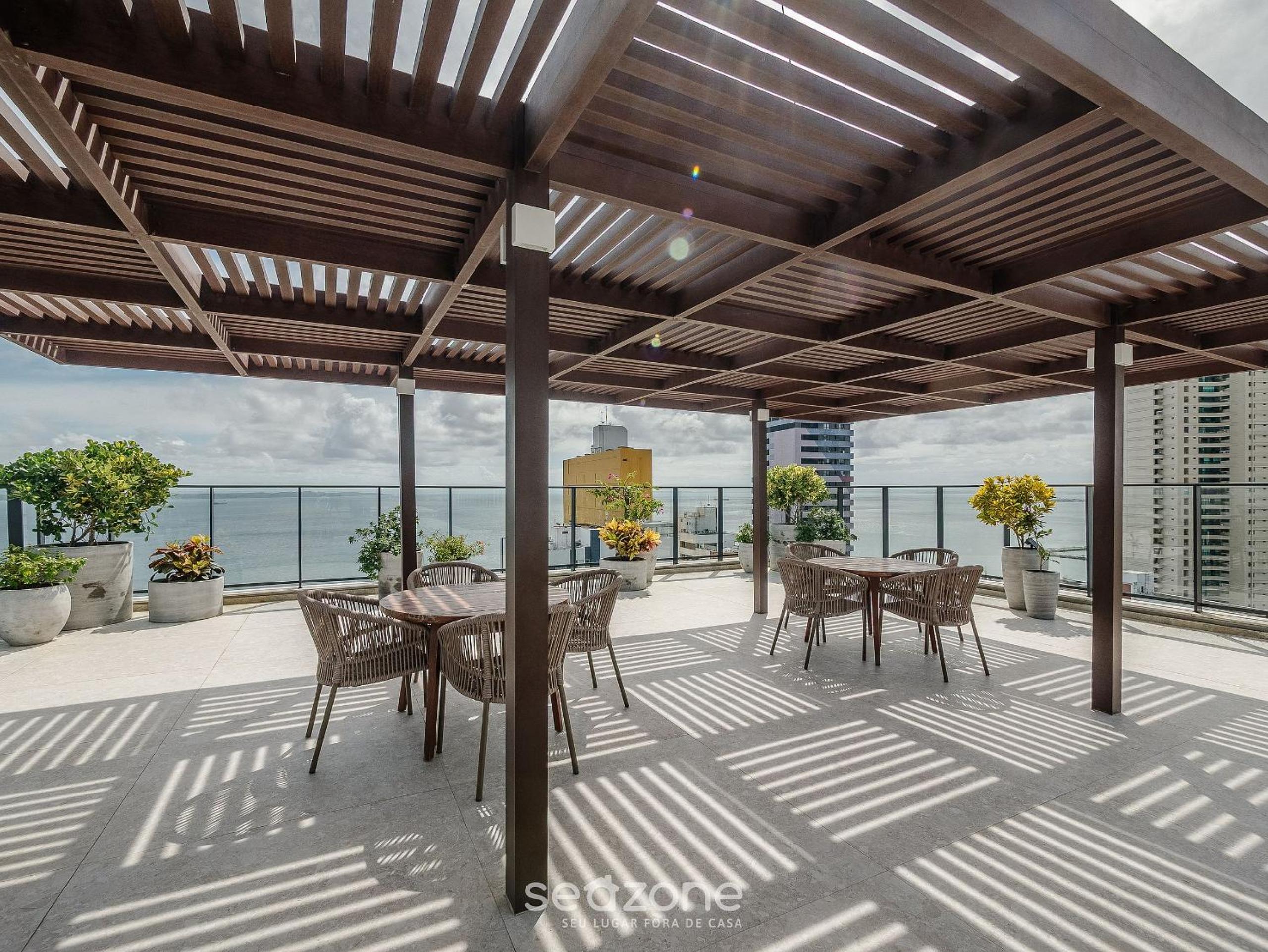 Stay with style and convenience in Salvador – LIV