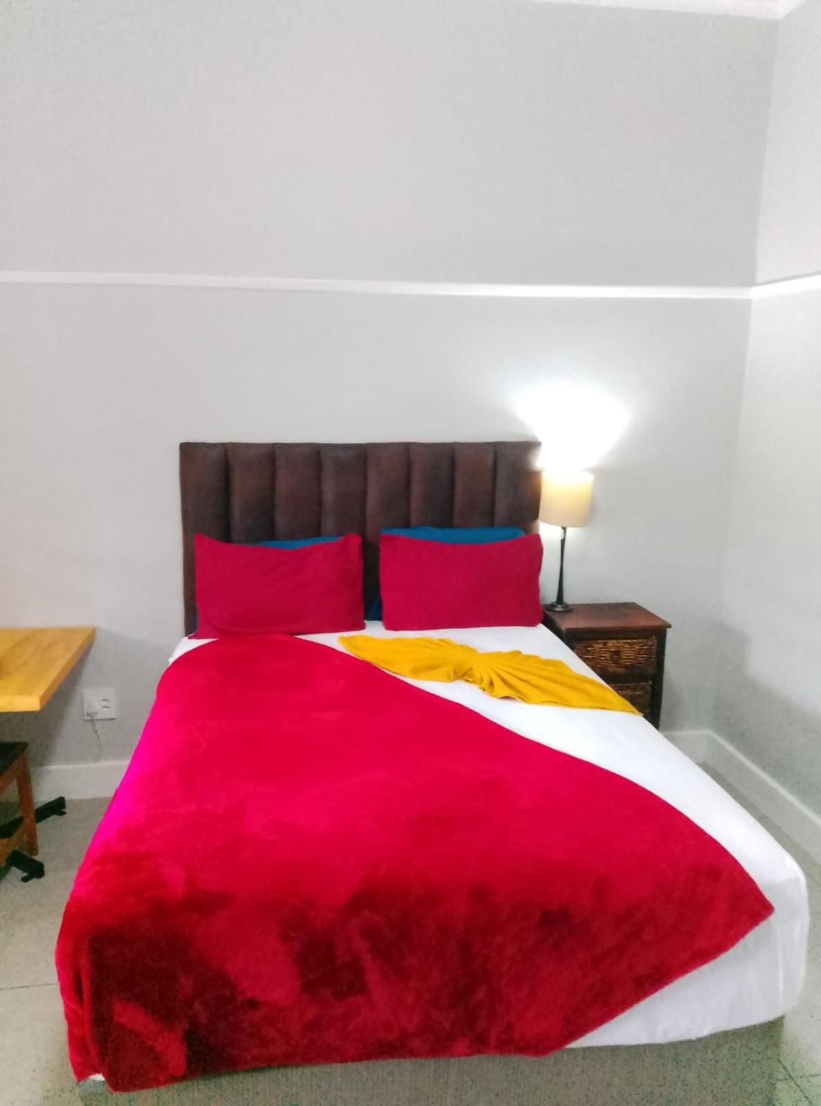 Neo & Ruks Guest house parow 1