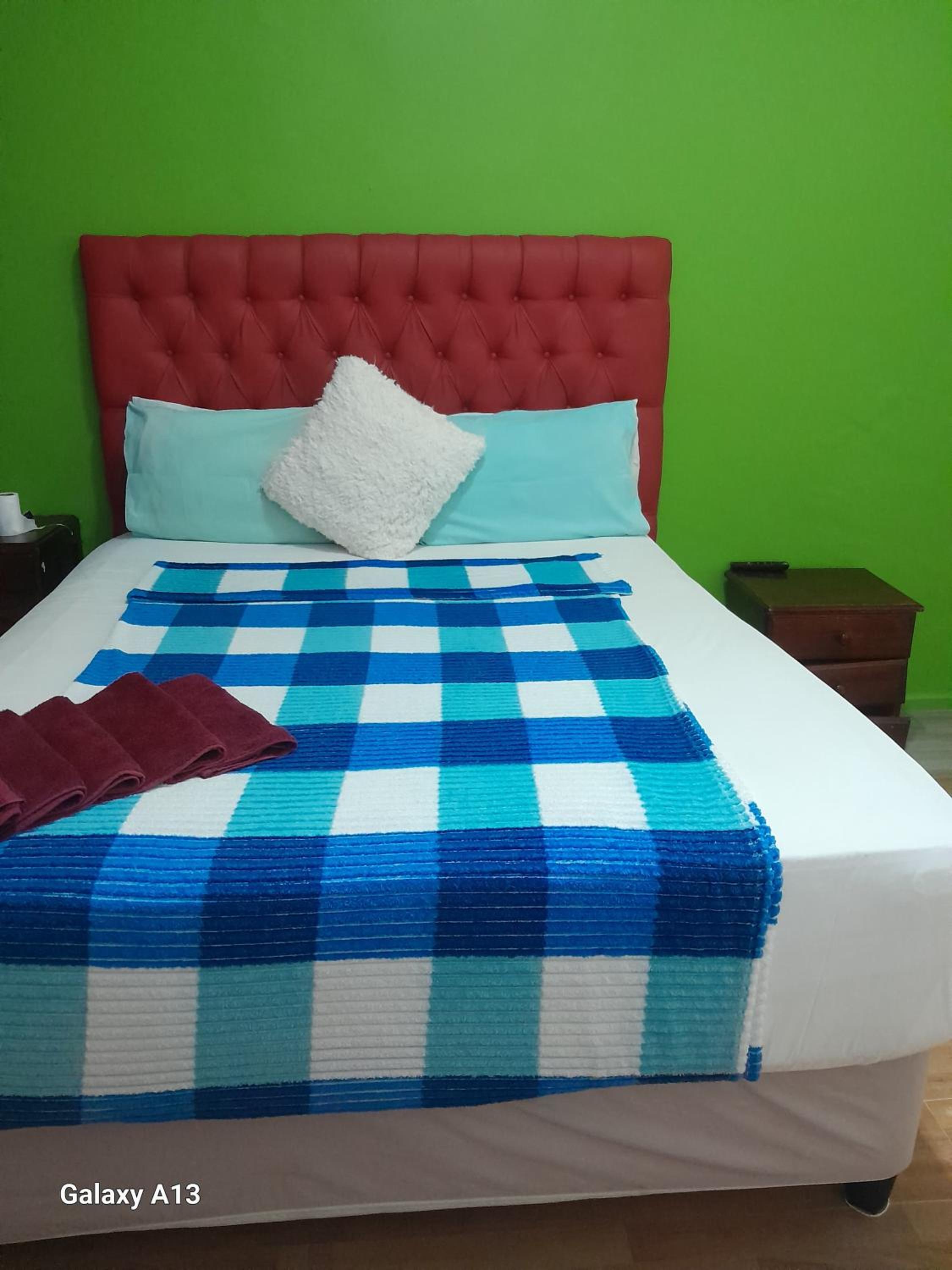 Neo & Ruks Guest house parow 1