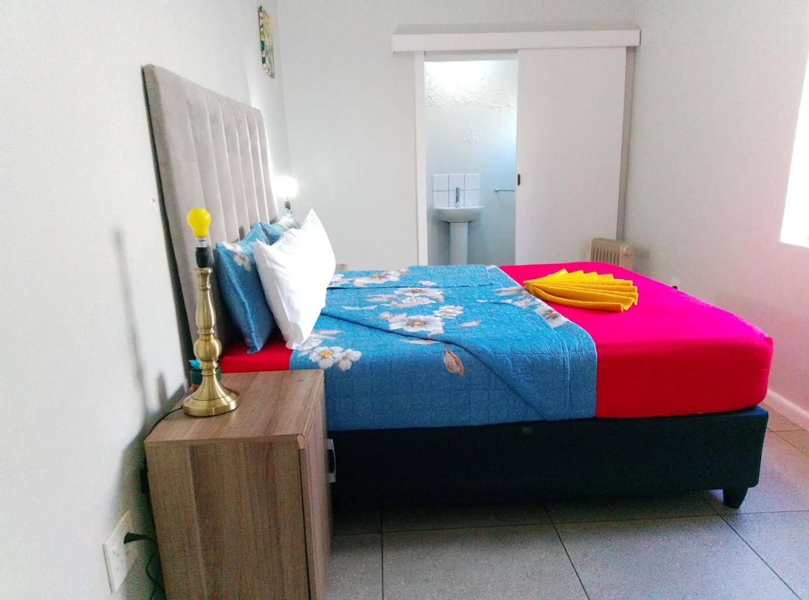 Neo & Ruks Guest house parow 1