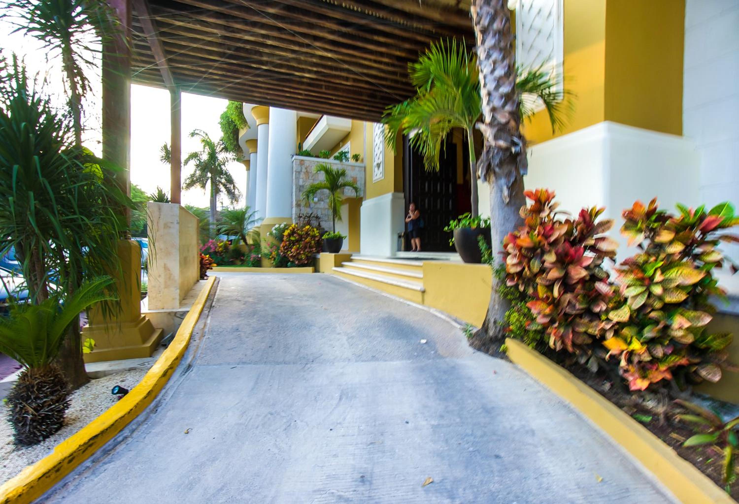 Pueblito Beachside by BVR view 2