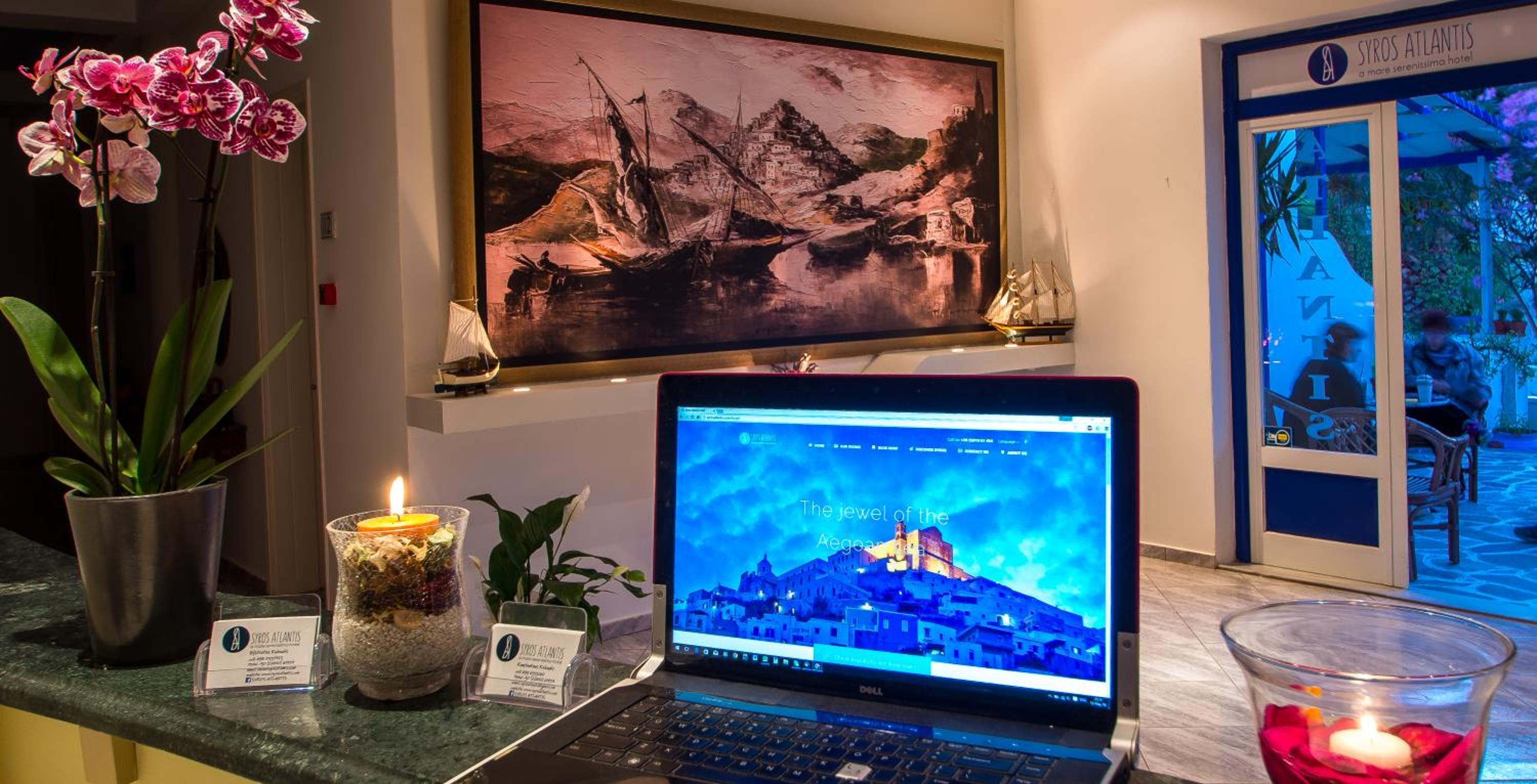 Syros Atlantis en Vari