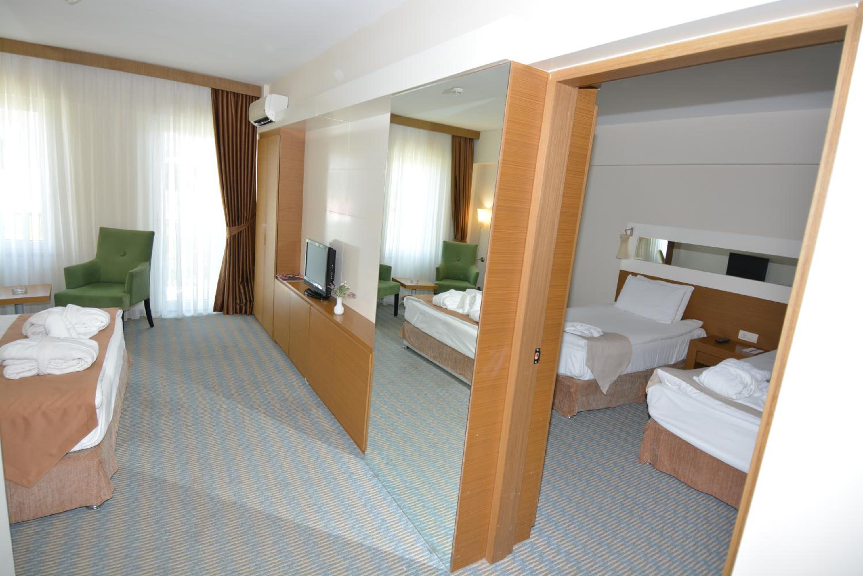 Tripolis Hotel 26