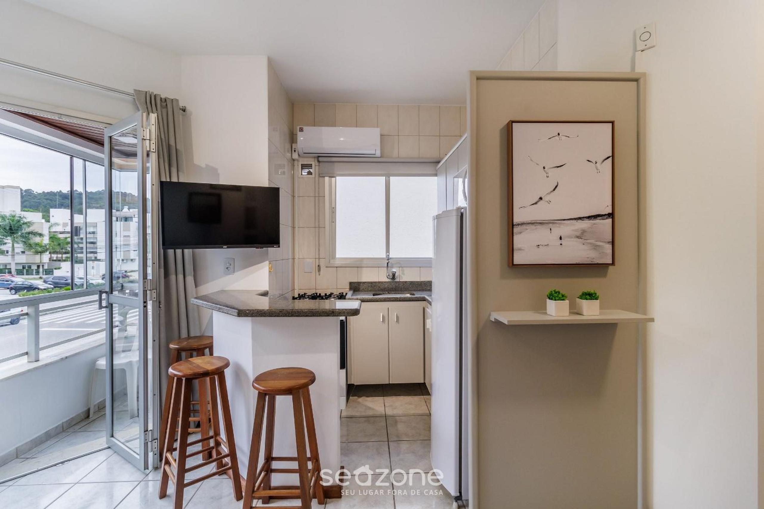 Fully equipped apartments just minutes from Jurerê Beach - CIE