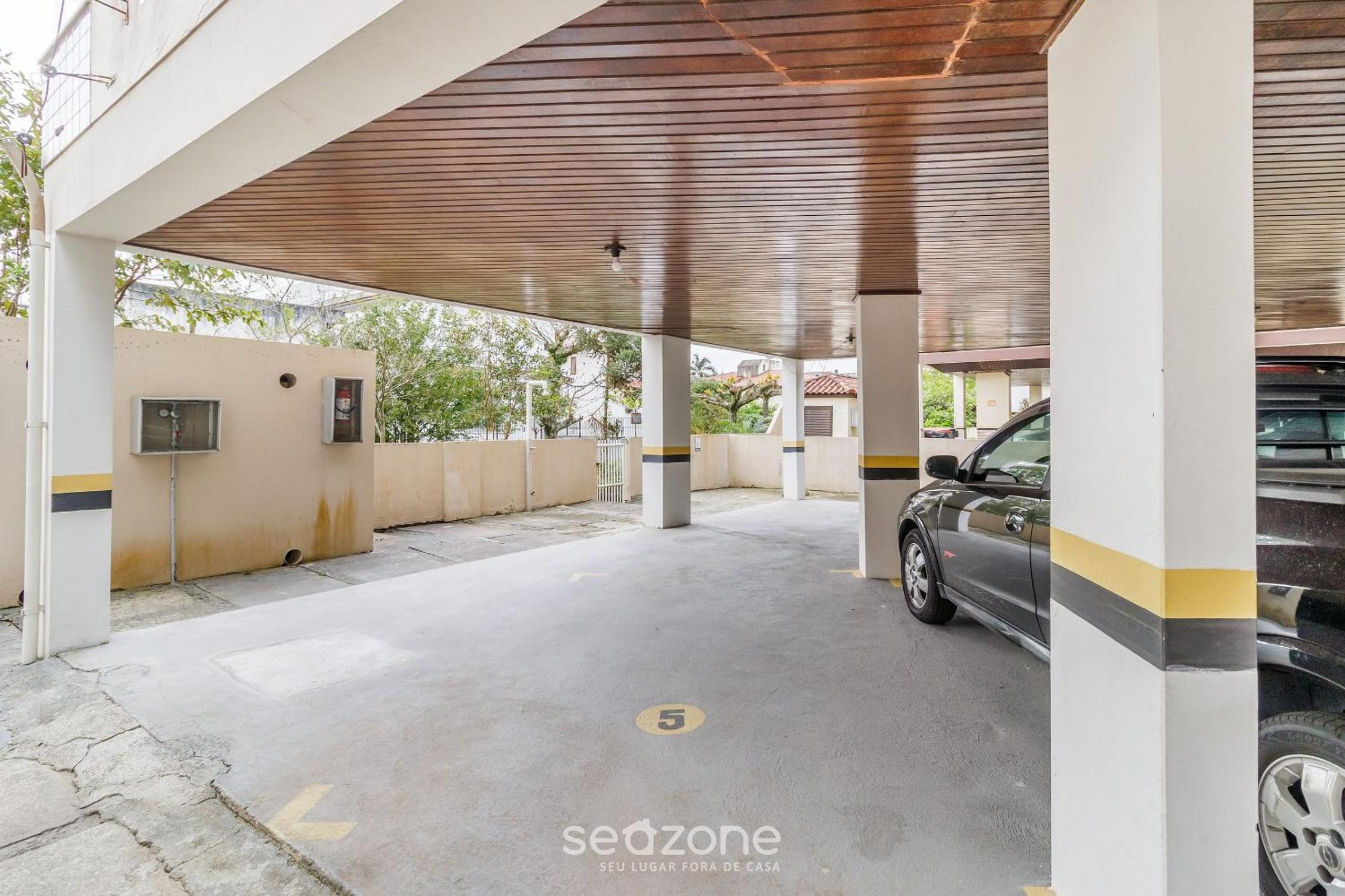 Fully equipped apartments just minutes from Jurerê Beach - CIE