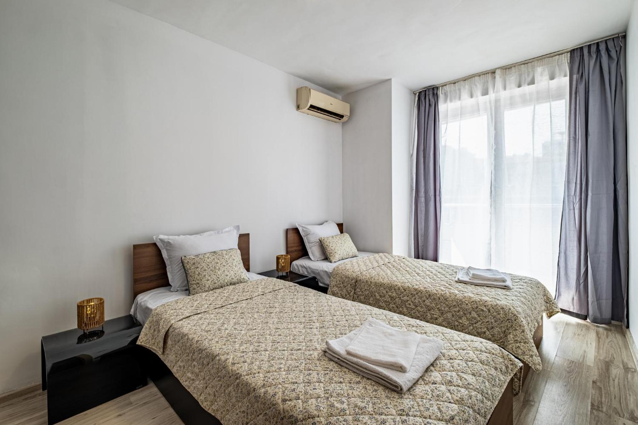 Deluxe Apartment with 2 Bedroom in Center Varna