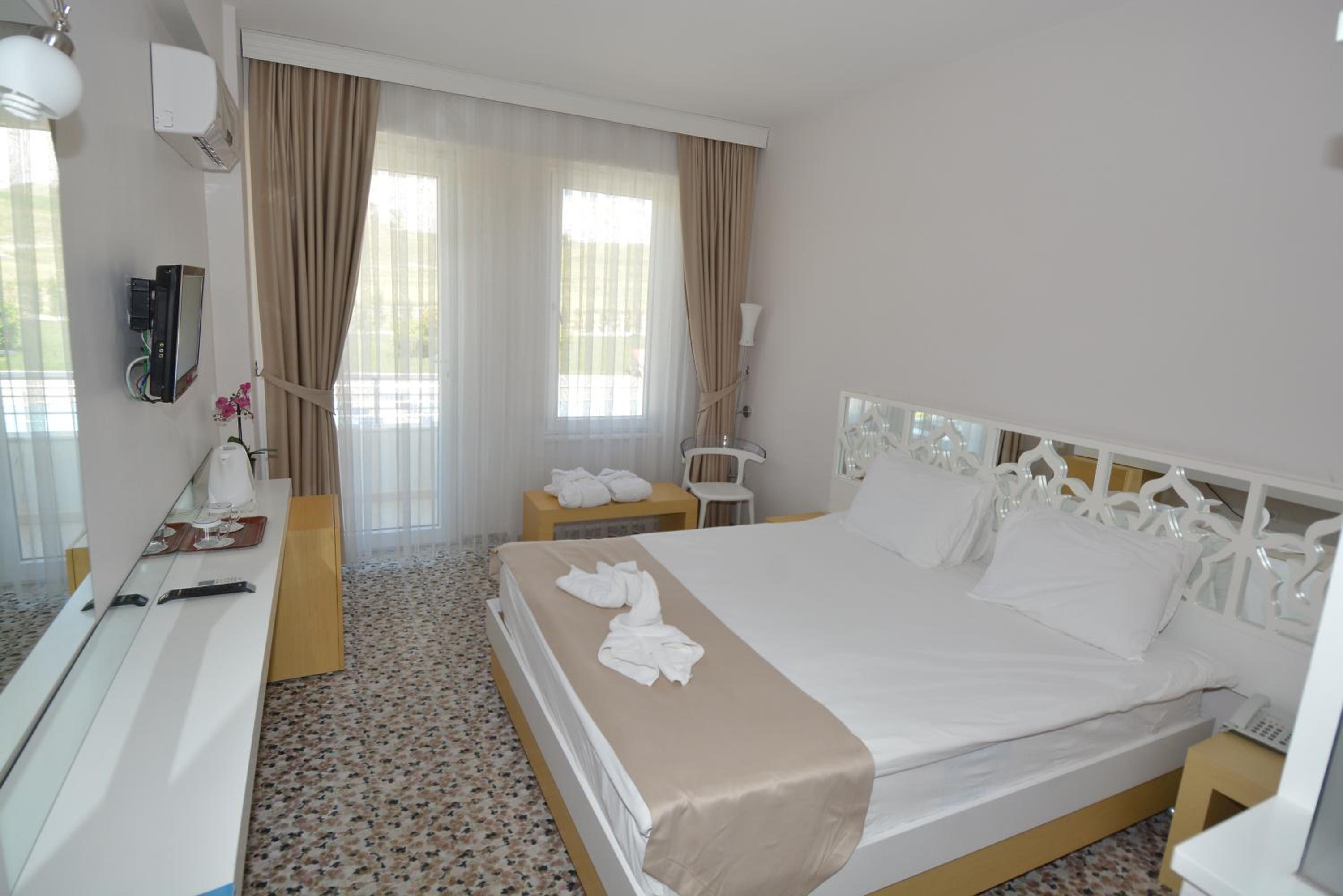 Tripolis Hotel 32