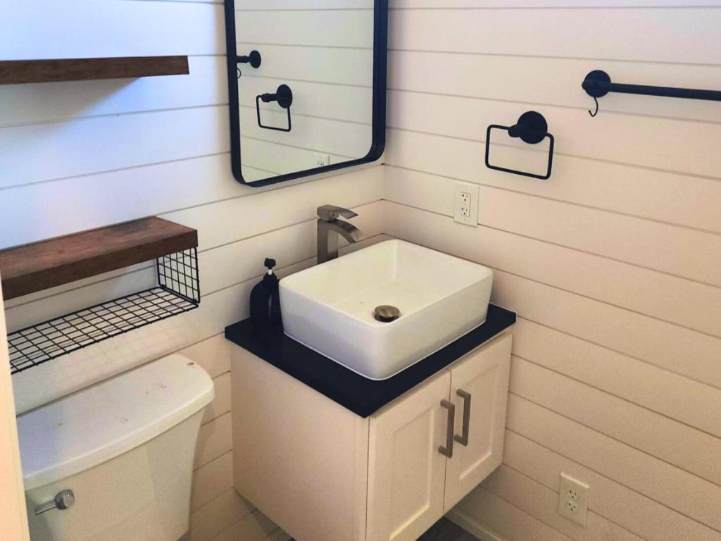 Exclusive Wine Country Stay Pool, Firepit & Games