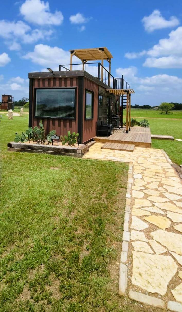NEW Patio, Pool, Pickleball & Cornhole