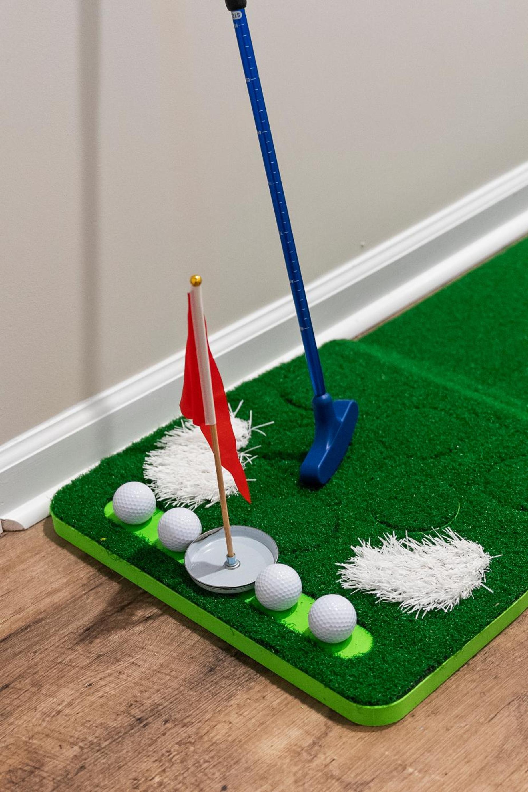 13 mins to Downtown & Stadium - Game Room - Game Day