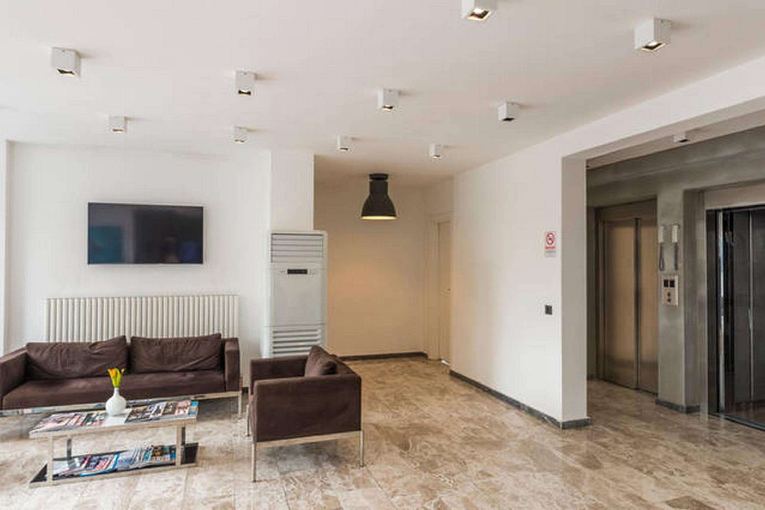 Nish Suites Atasehir - Image 31
