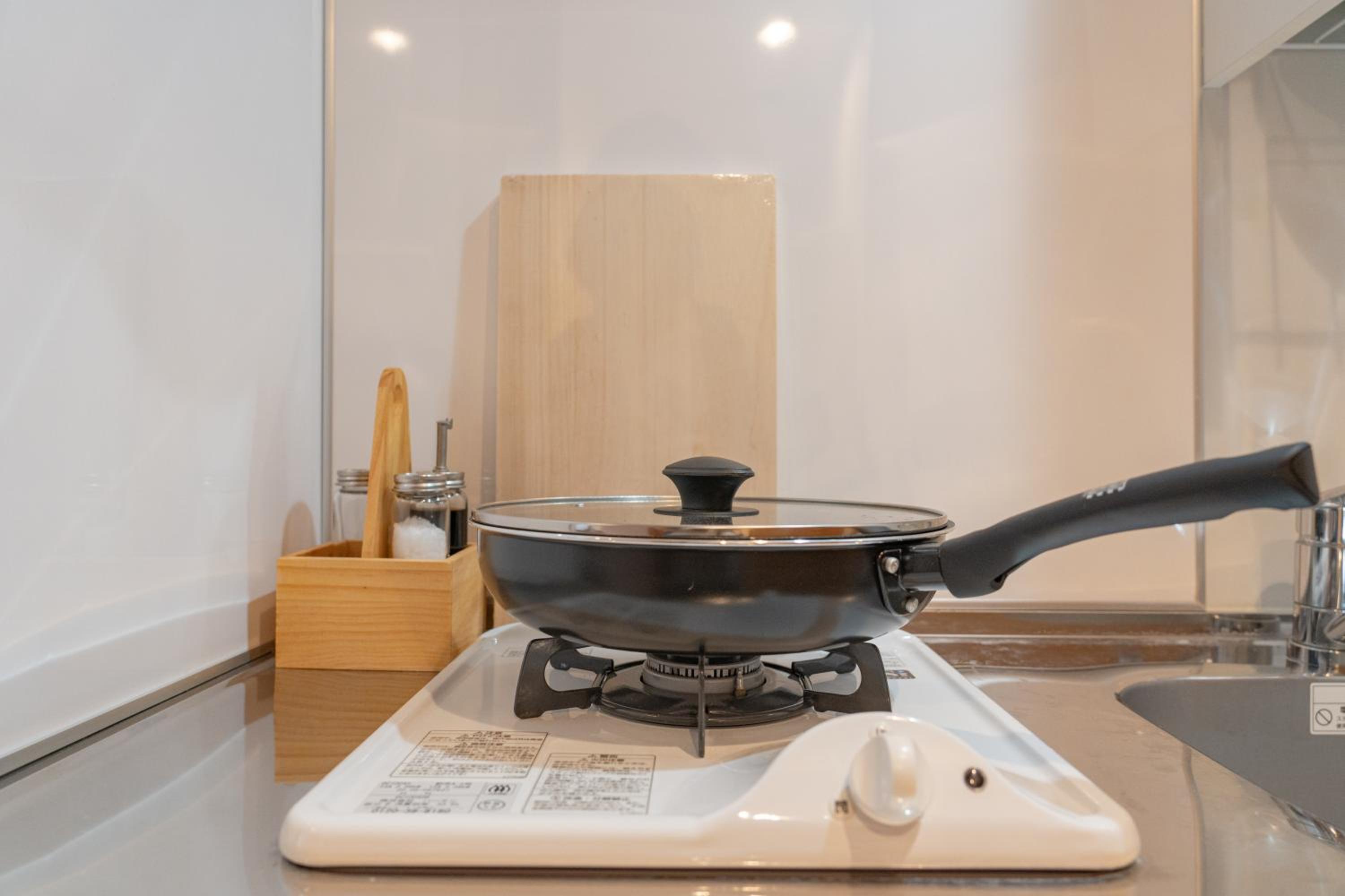 SHIKA HOME Yokohama Chinatown-Luxury長期滞在OK-Family Groupに最適-キッチン完備 落ち着きある空間