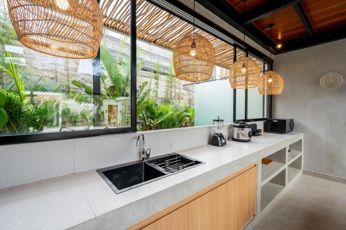 NEW! Villa Aurora - 4BR Villa in Kerobokan