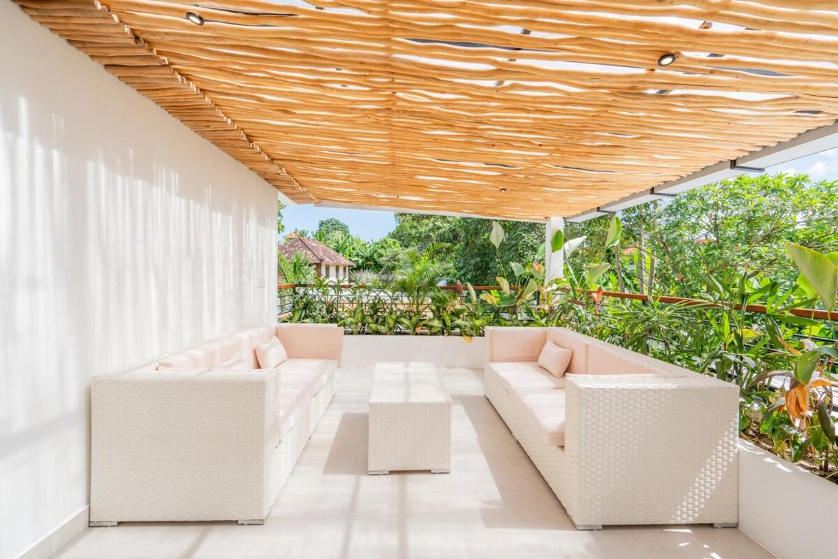NEW! Villa Aurora - 4BR Villa in Kerobokan