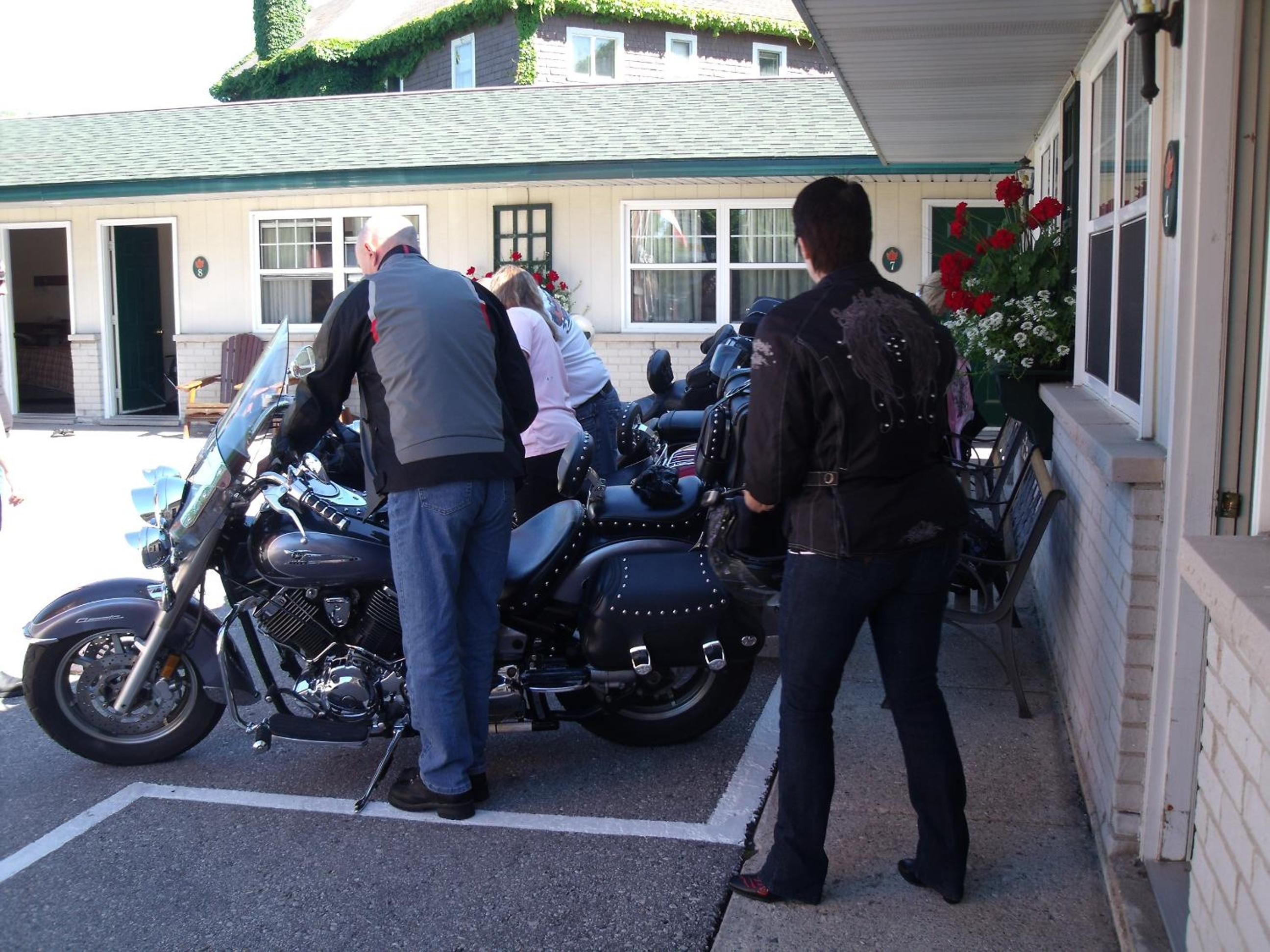 Maple Leaf Motel