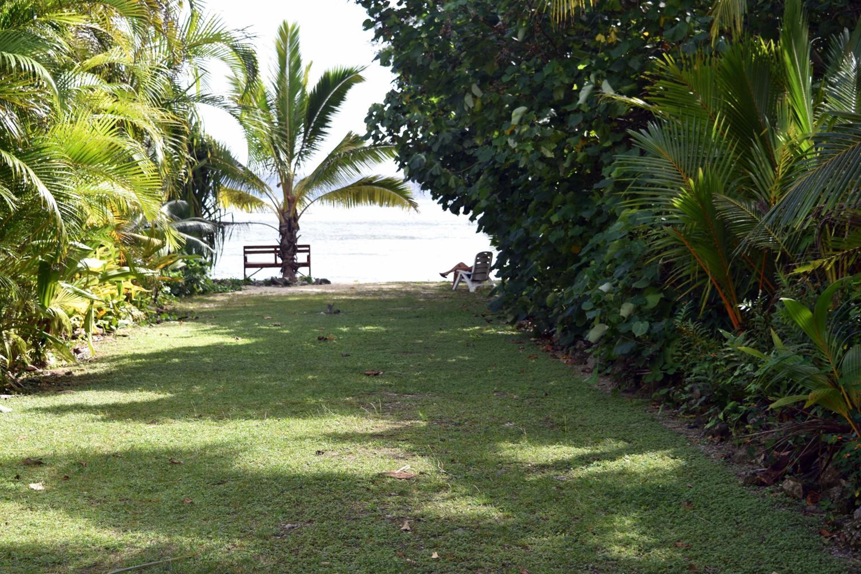 Coral Sands Apartments