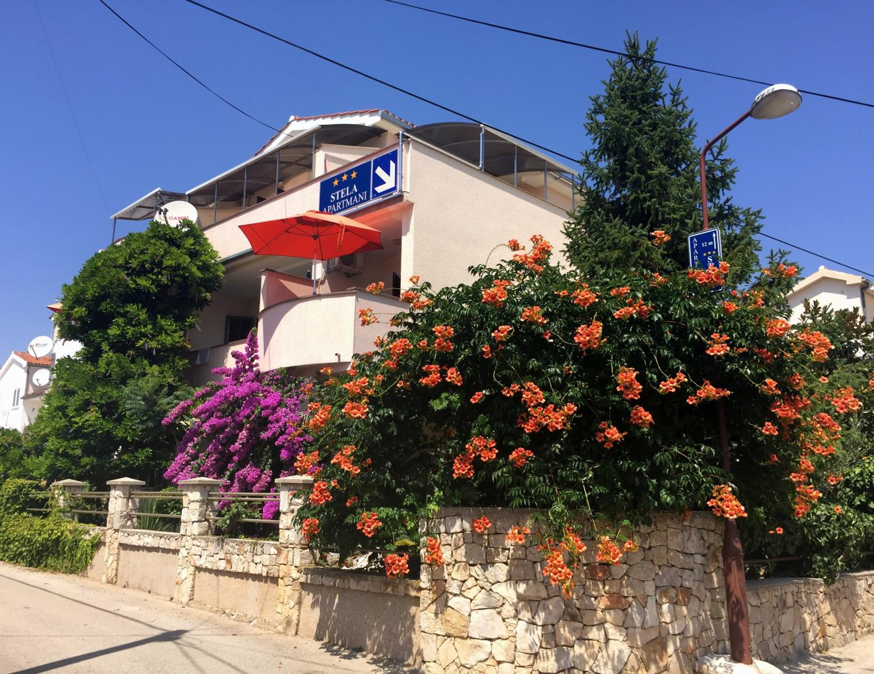 Hotel Stela Apartments - Image 1