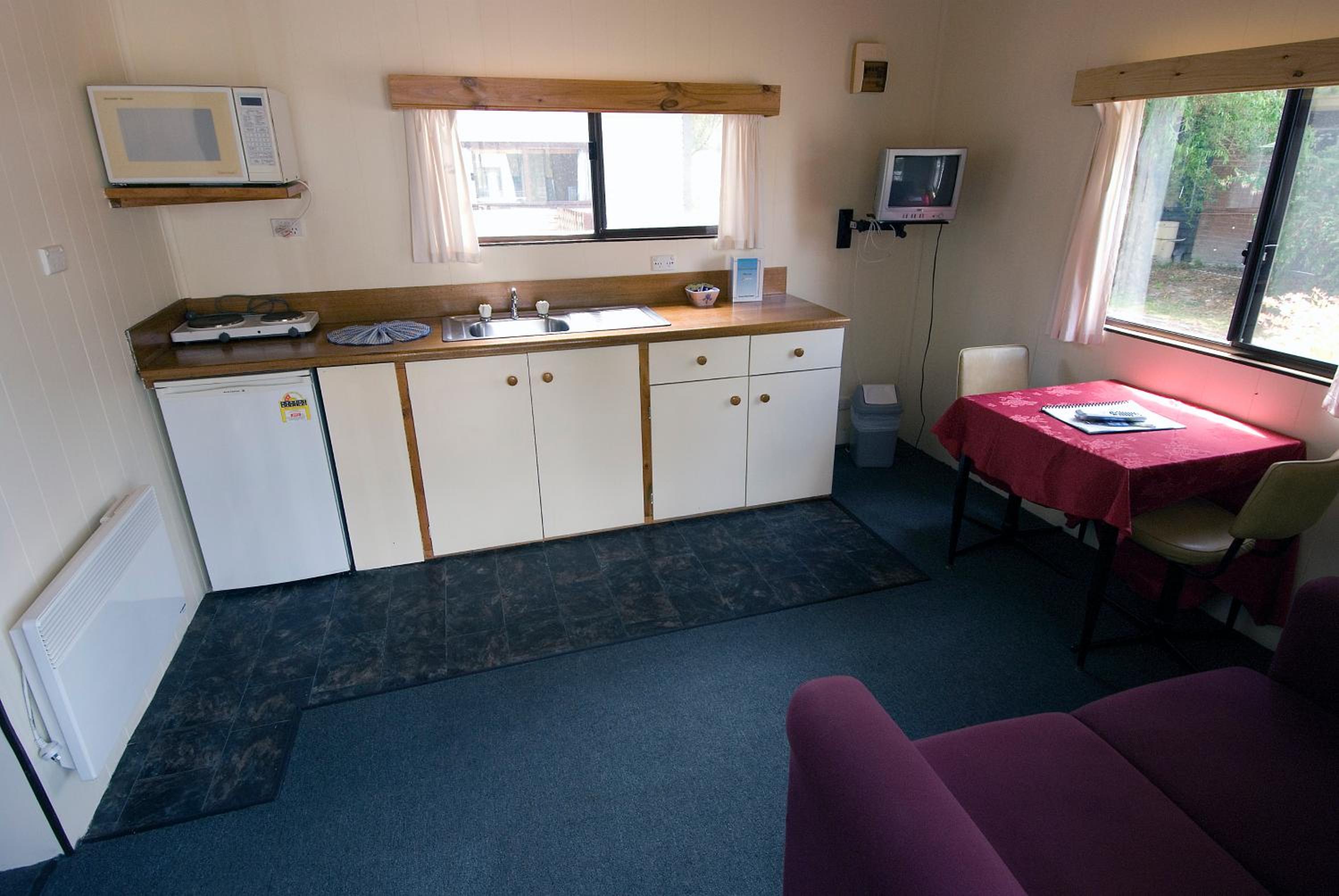 Strahan Retreat Holiday Park