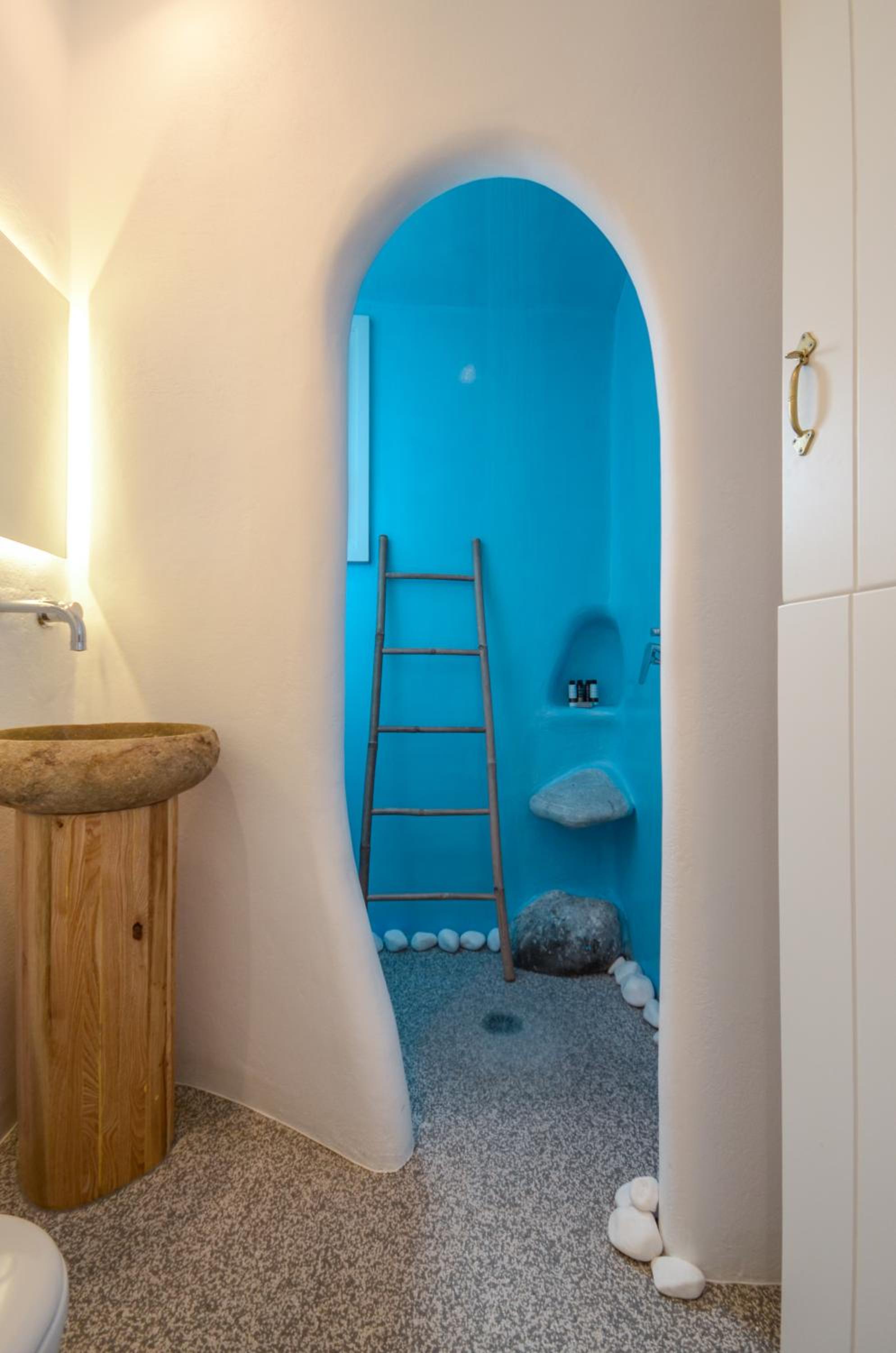 Naxos Euphoria Suites photo 3