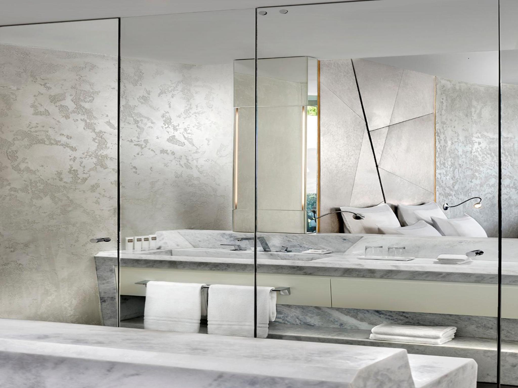 Photo 129