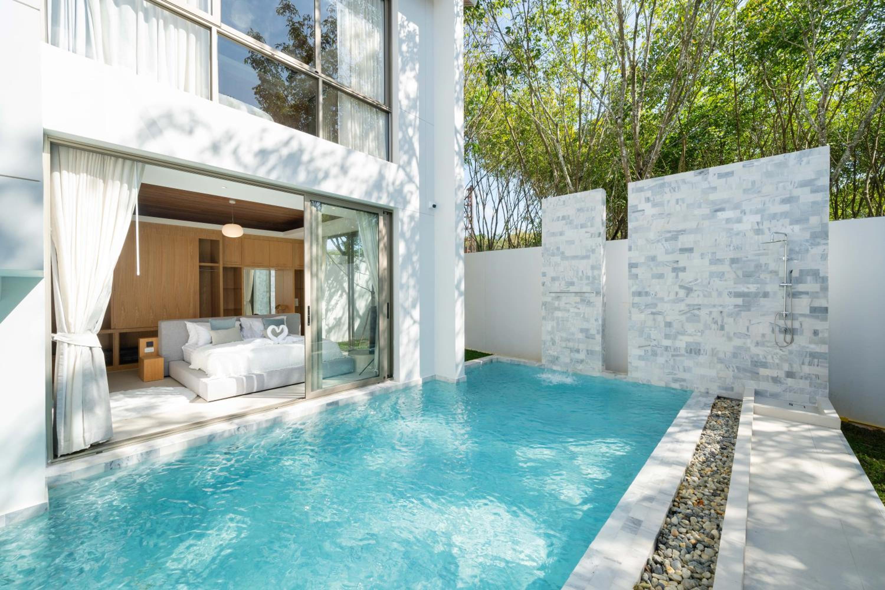 Modern 3BR Pool Villa near Laguna- Lux Pride 4 by Warm Plus