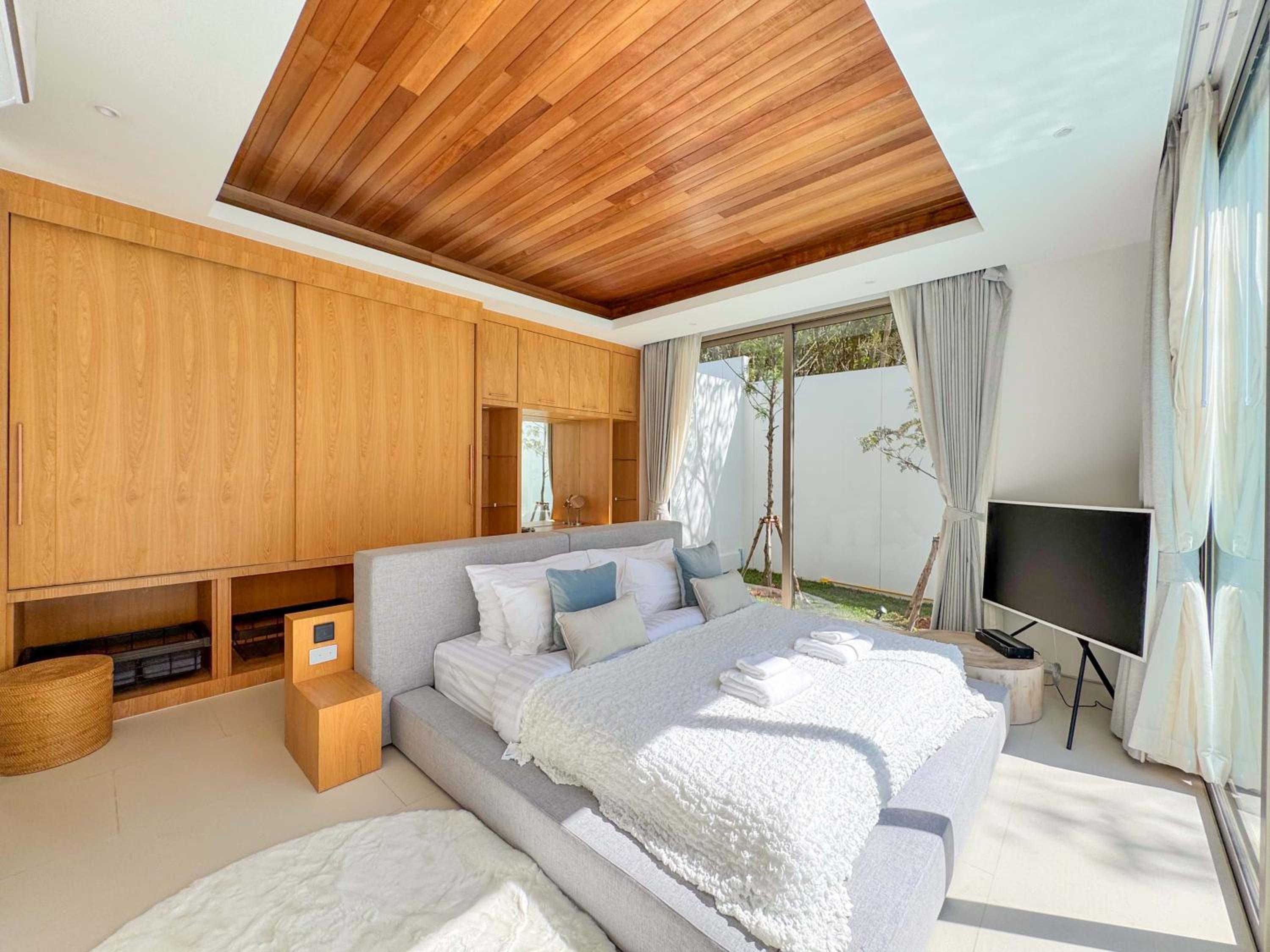 Modern 3BR Pool Villa near Laguna- Lux Pride 4 by Warm Plus