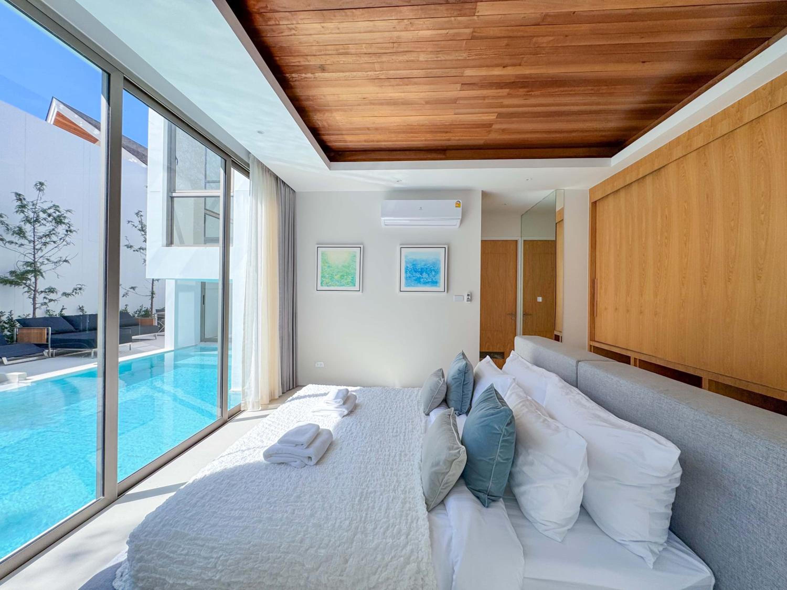 Modern 3BR Pool Villa near Laguna- Lux Pride 4 by Warm Plus