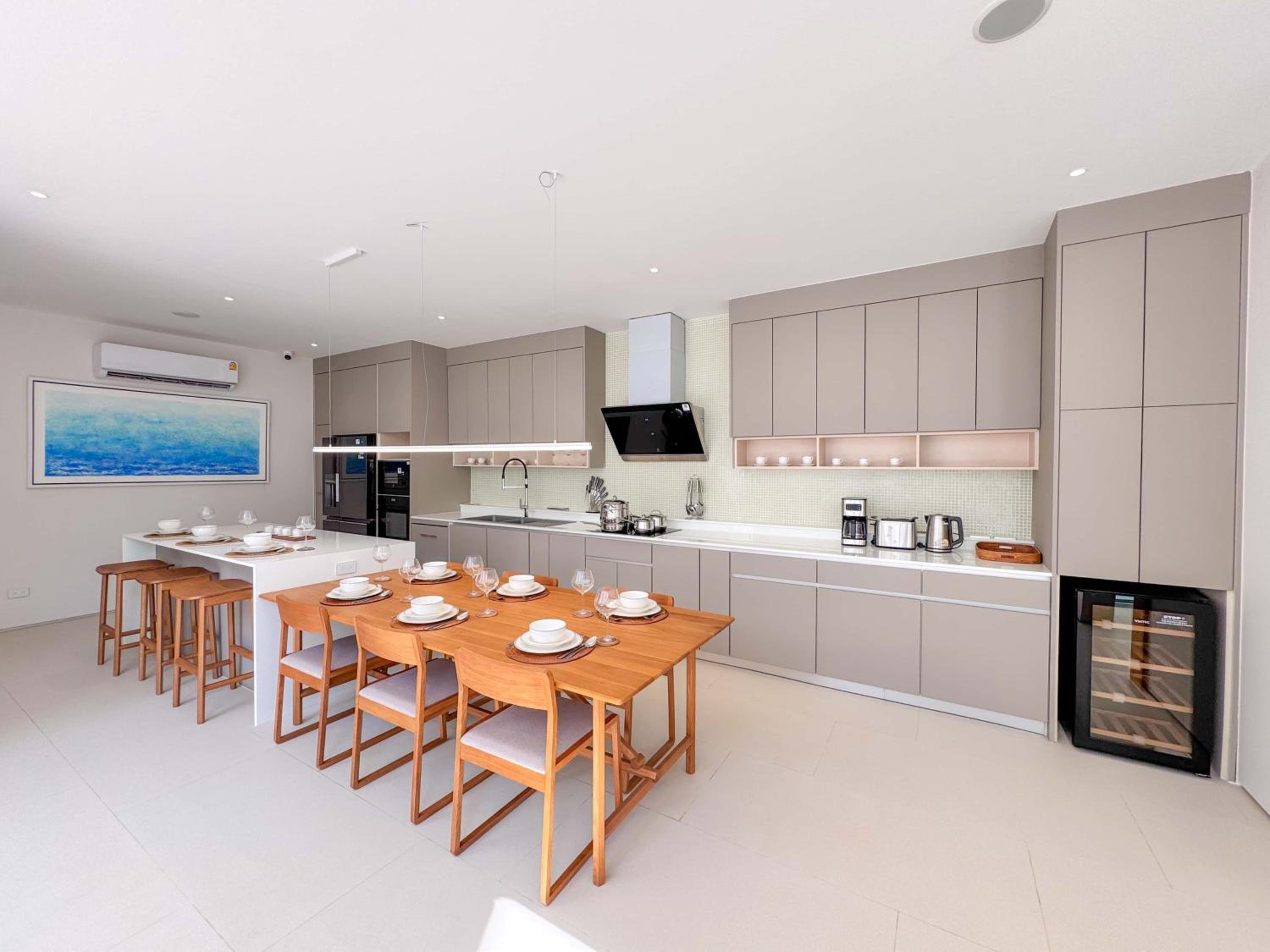 Modern 3BR Pool Villa near Laguna- Lux Pride 4 by Warm Plus