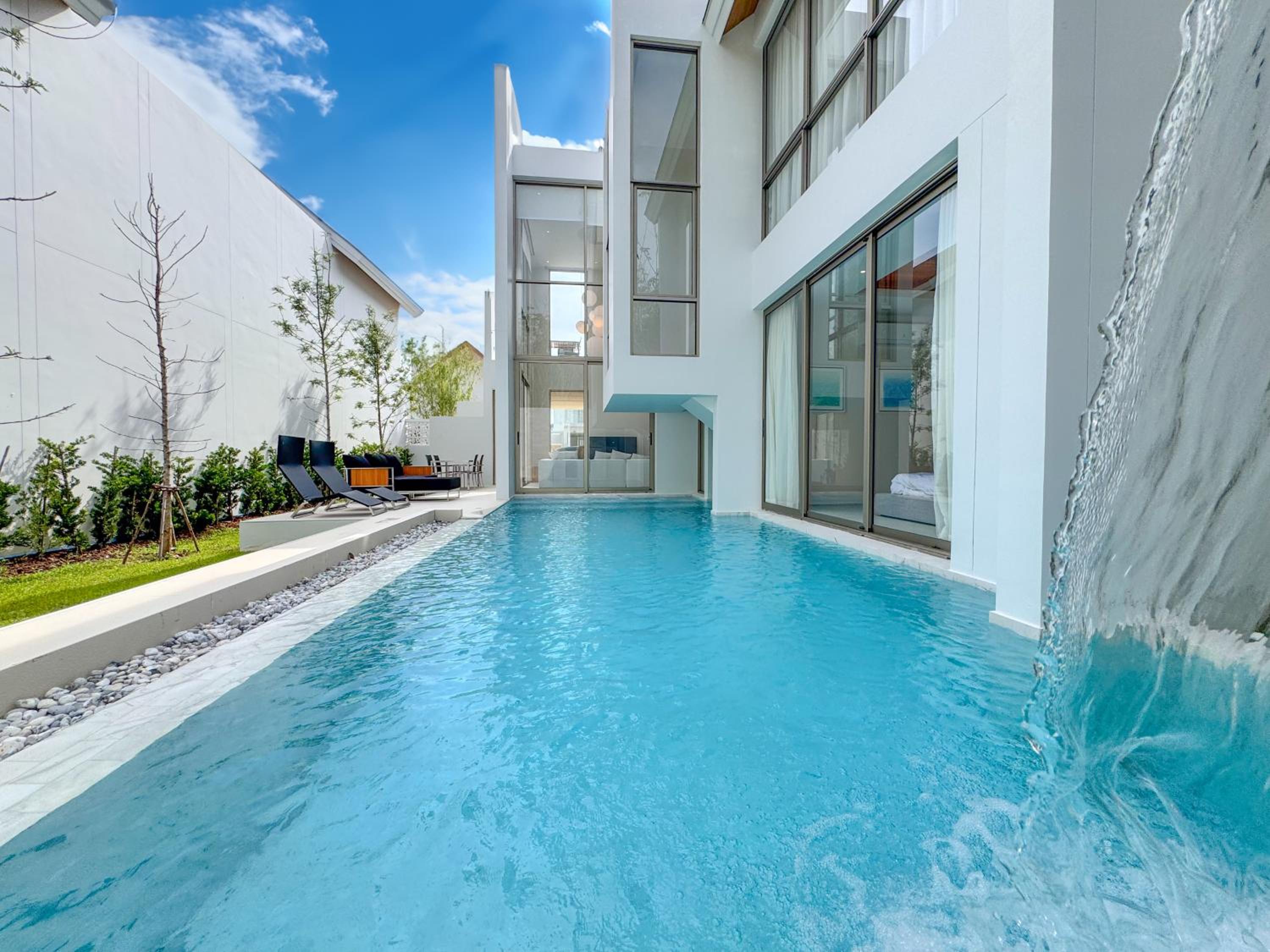 Modern 3BR Pool Villa near Laguna- Lux Pride 4 by Warm Plus