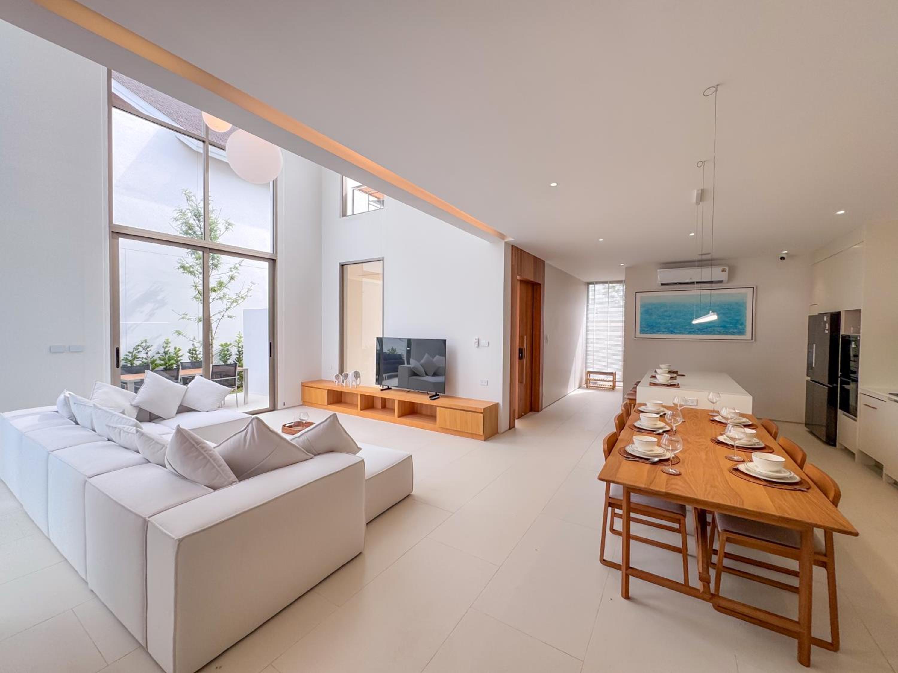 Modern 3BR Pool Villa near Laguna- Lux Pride 4 by Warm Plus