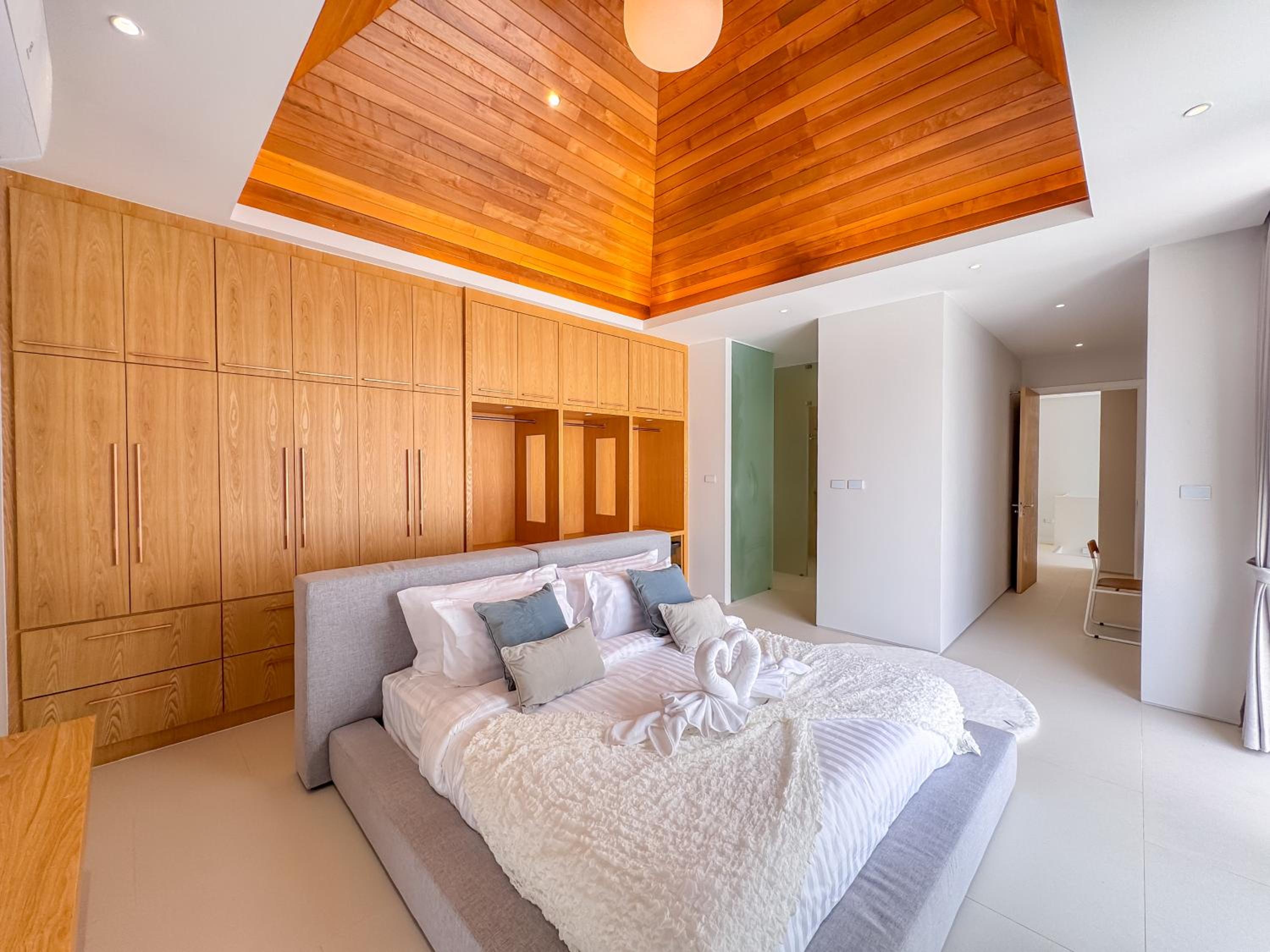 Modern 3BR Pool Villa near Laguna- Lux Pride 4 by Warm Plus