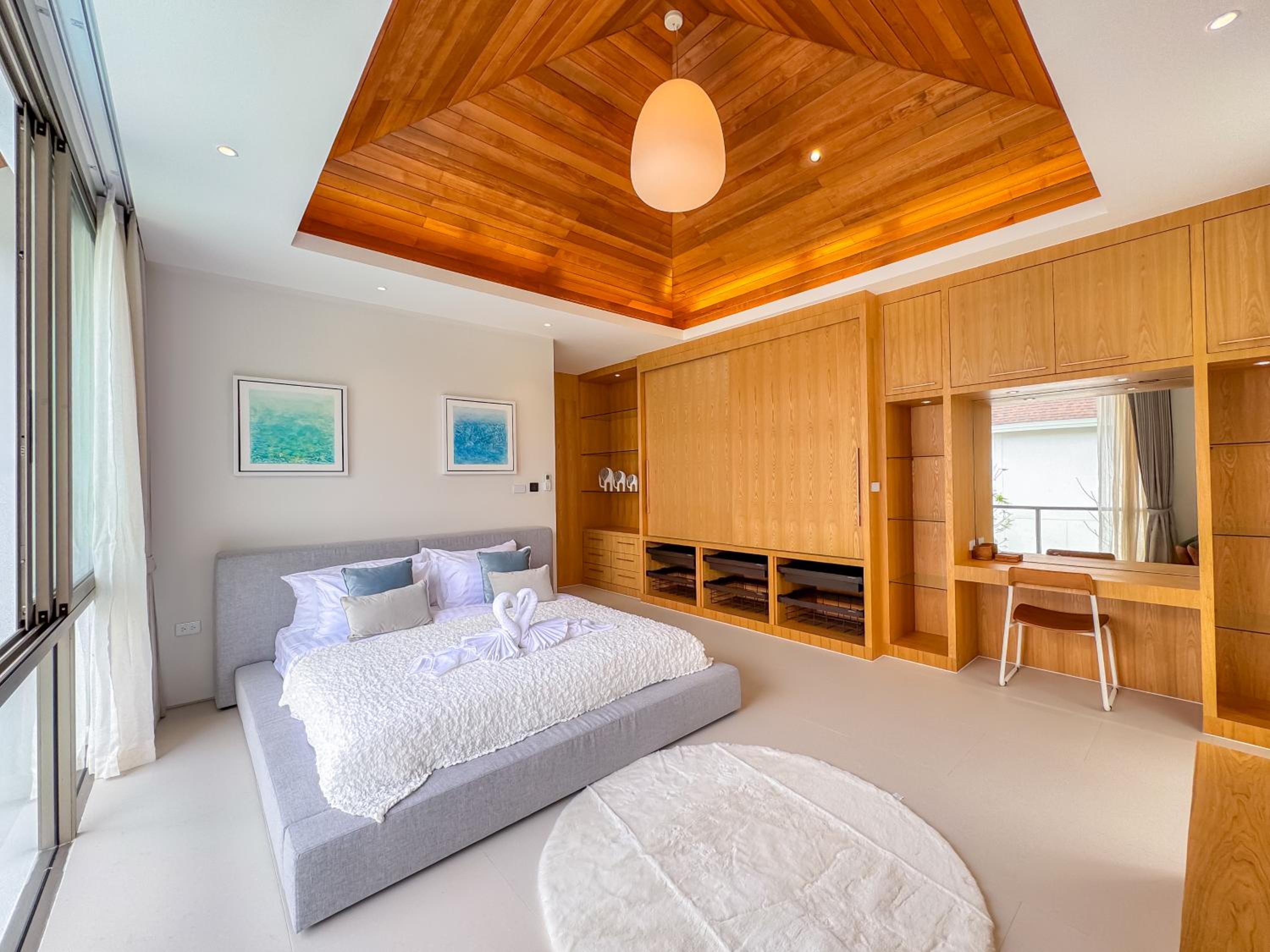 Modern 3BR Pool Villa near Laguna- Lux Pride 4 by Warm Plus