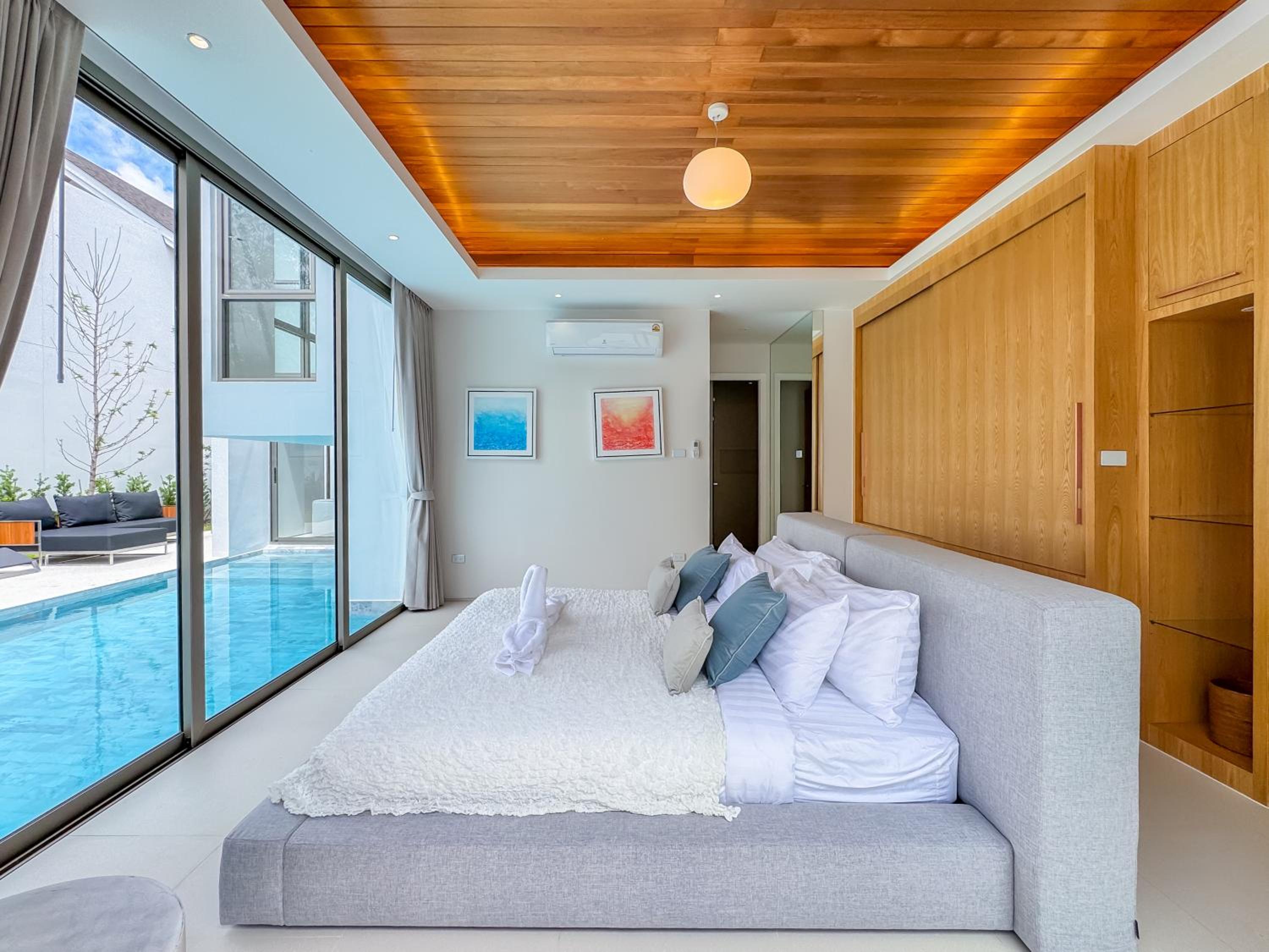 Modern 3BR Pool Villa near Laguna- Lux Pride 4 by Warm Plus