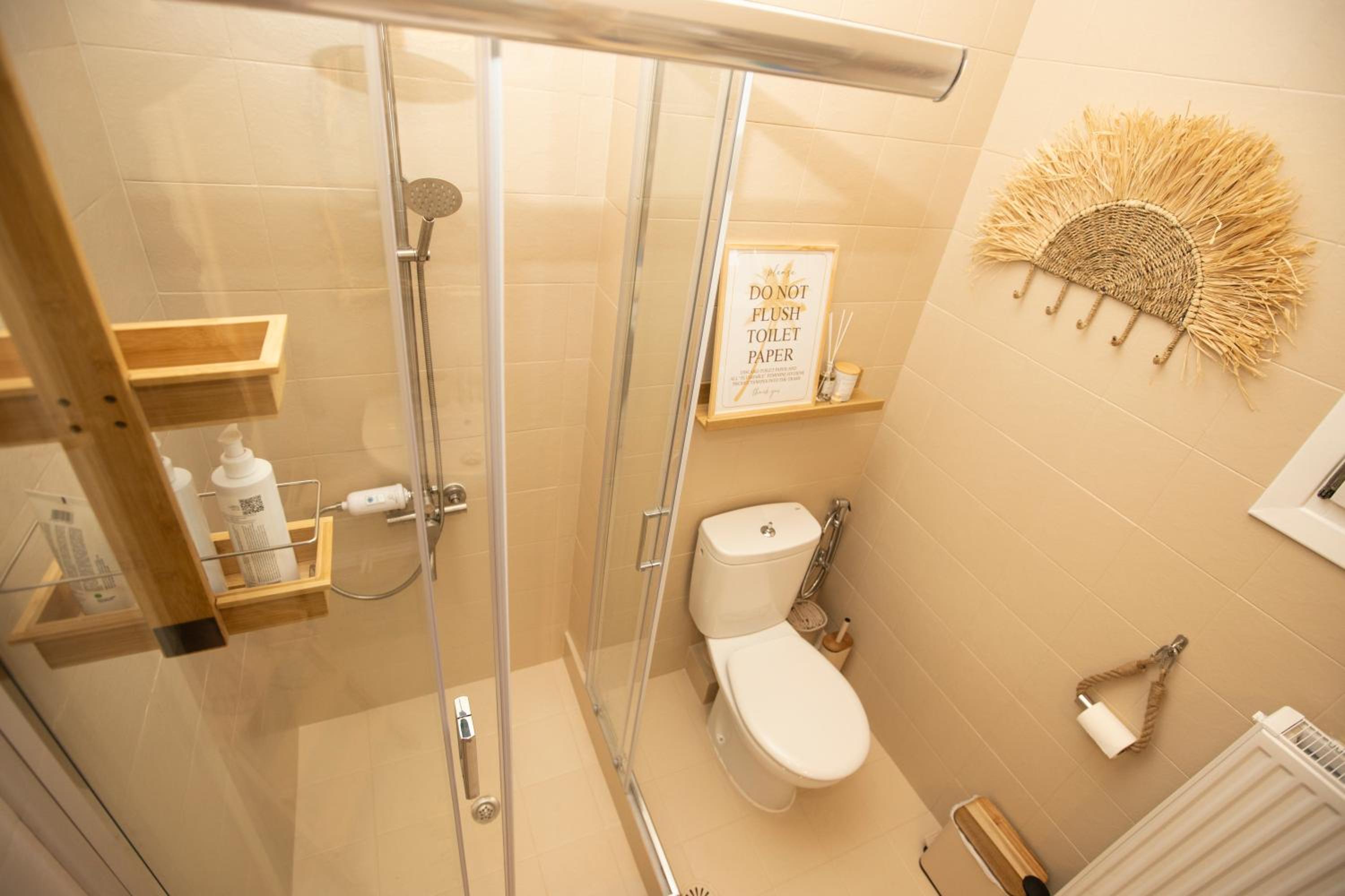 Golden Palm Tree Maisonette