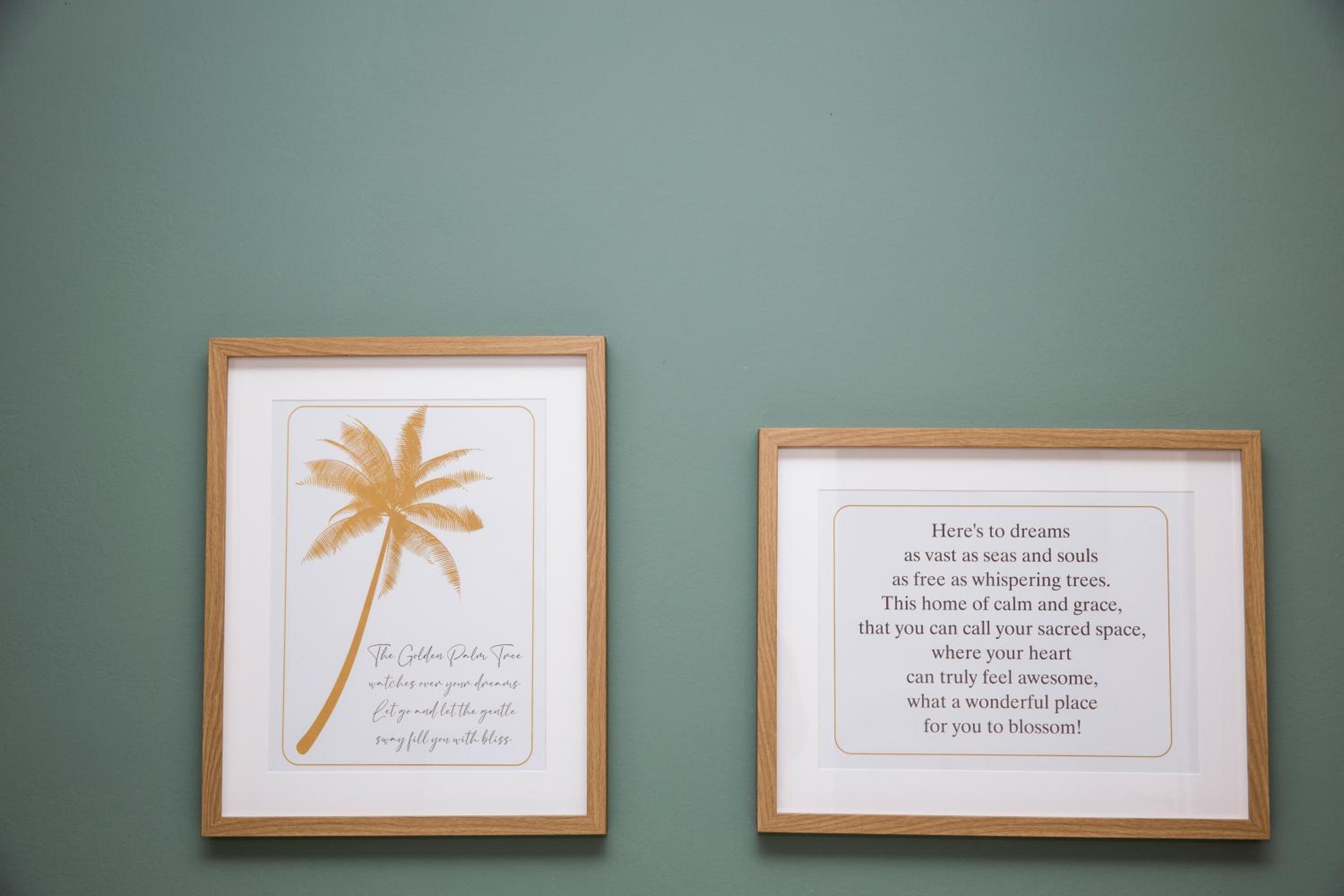 Golden Palm Tree Maisonette