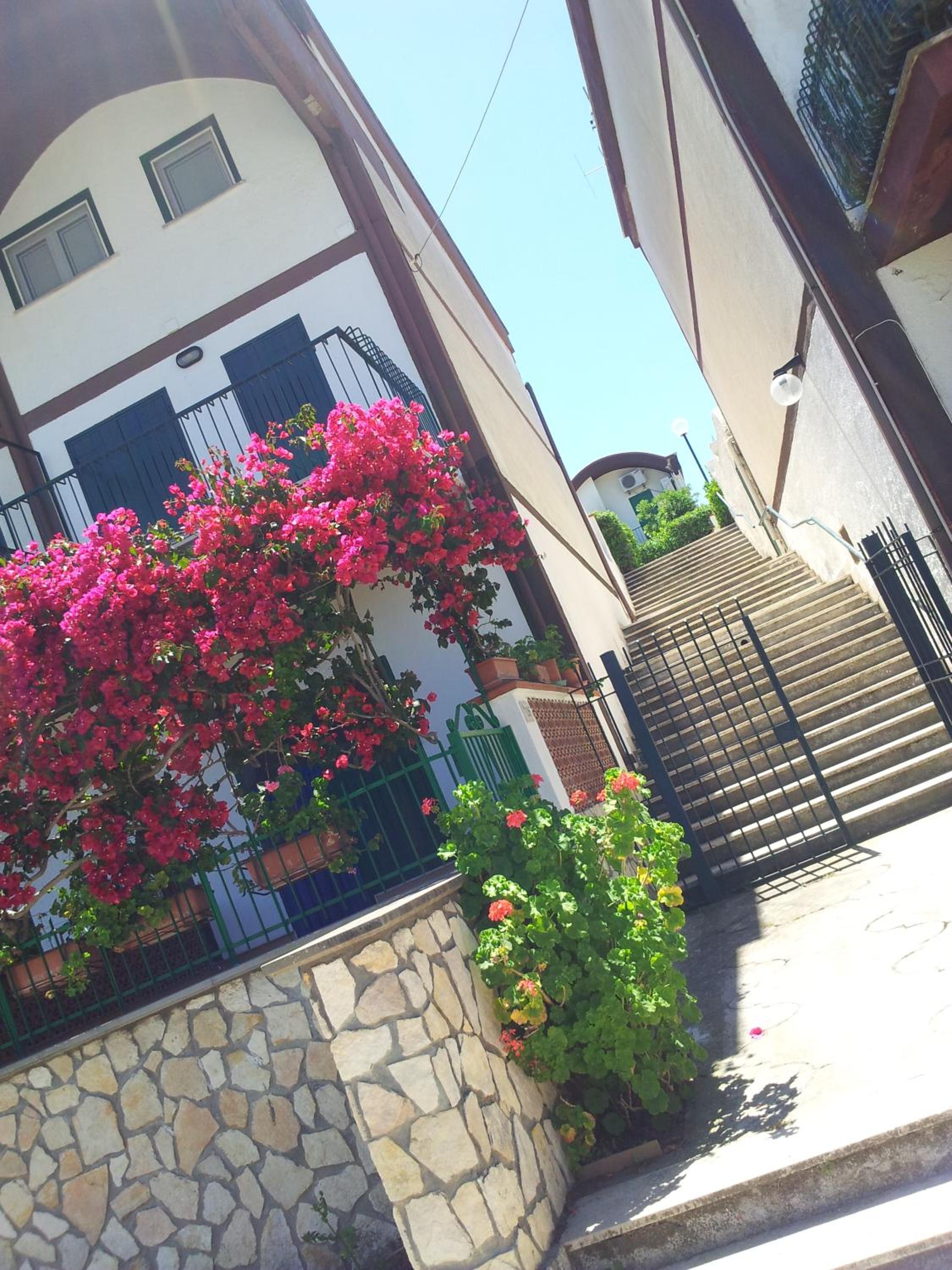 Villa Montoro view 2