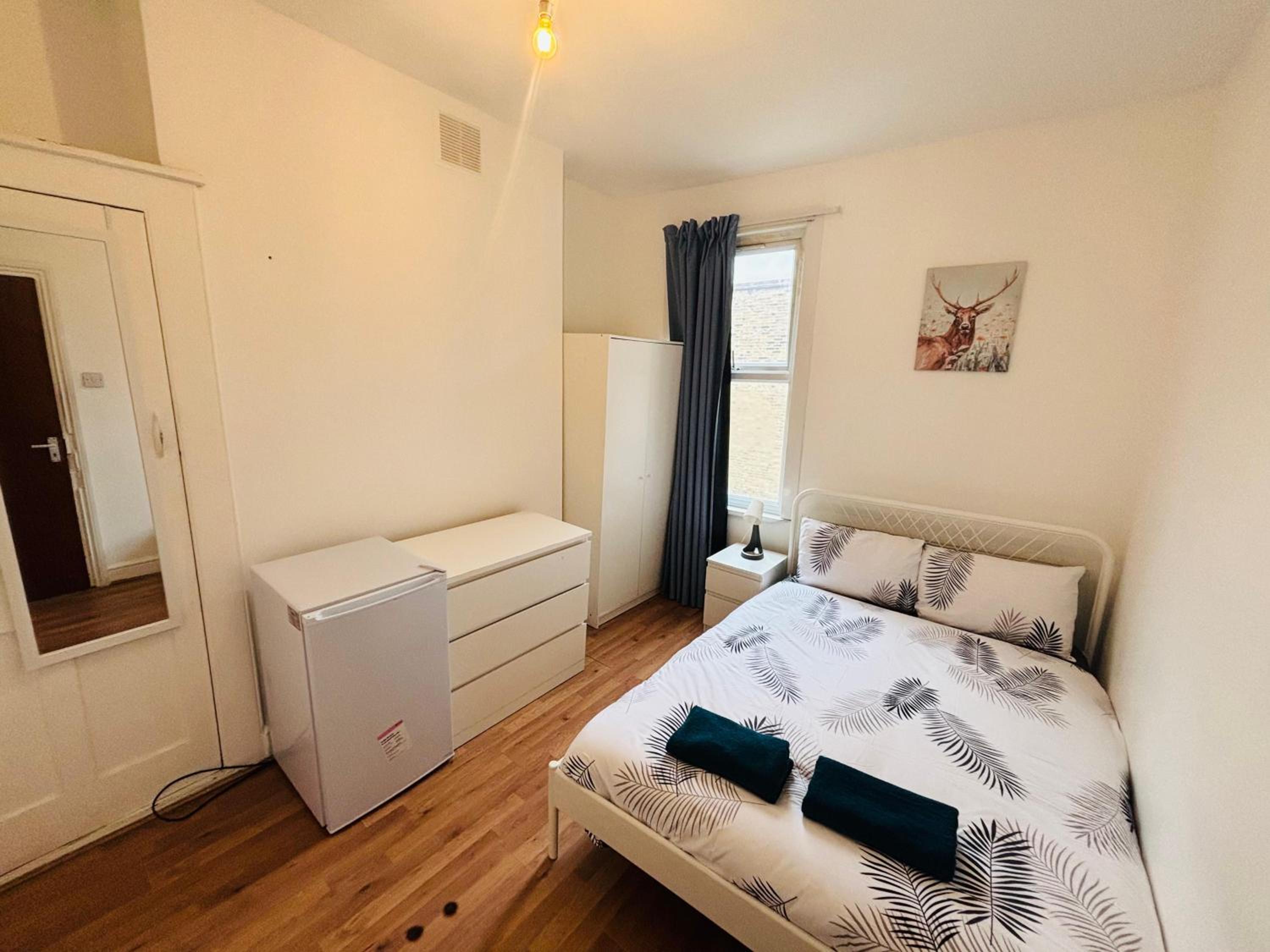 Mile-End Staycation