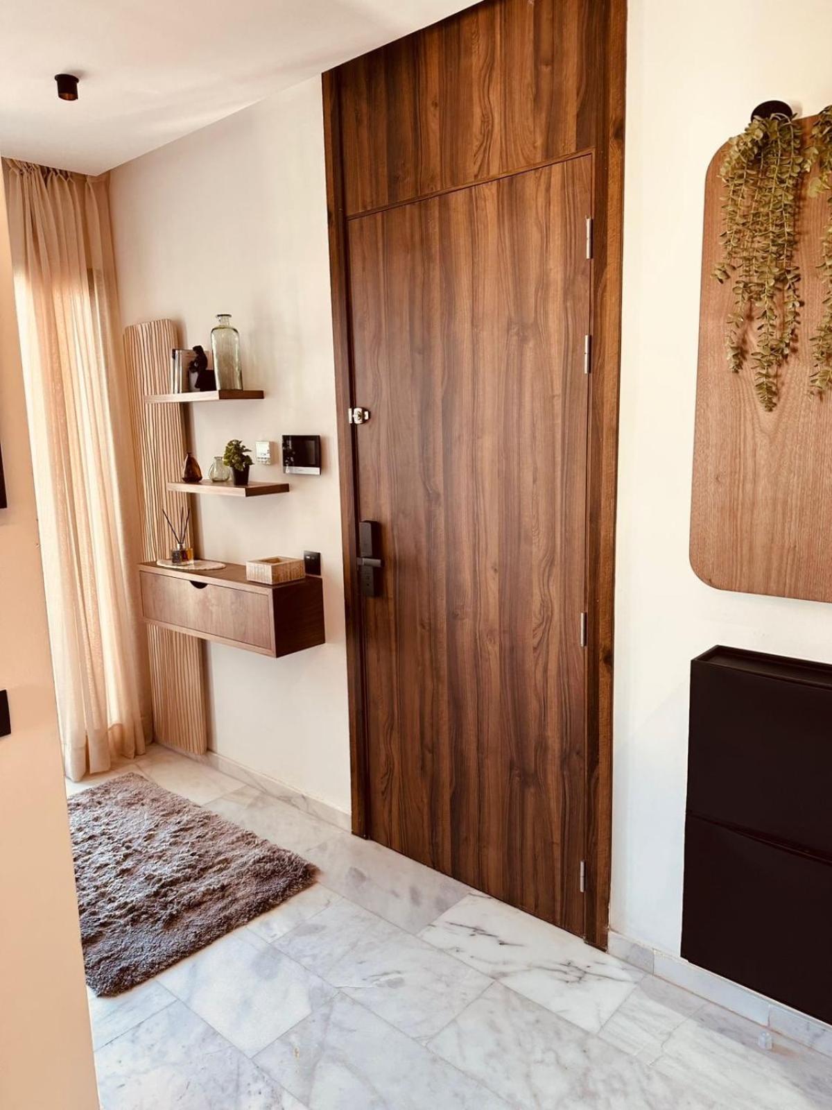 Modern & Fully equipped 1BDR Flats in Palmiers Central Casablanca with Terrace & Parking