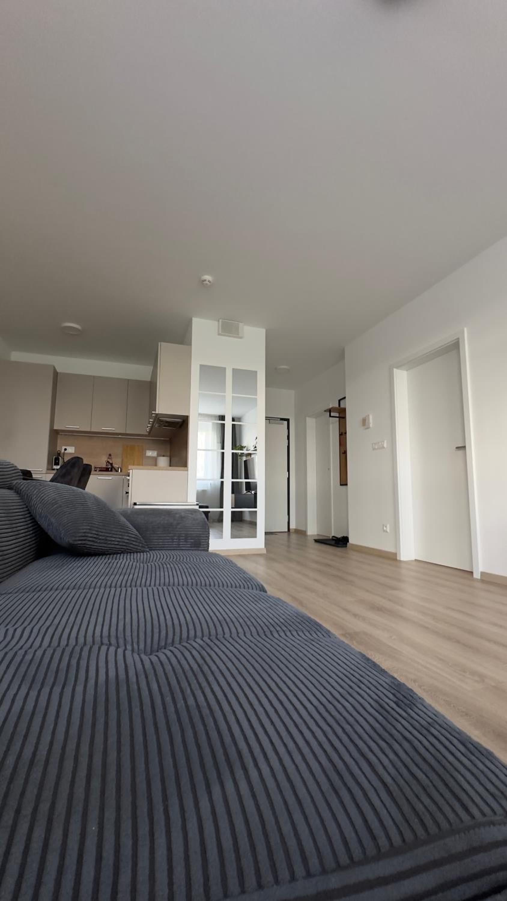 Magnolia Terrace Apart - FREE PARKING, Family & Sport Friendly Area