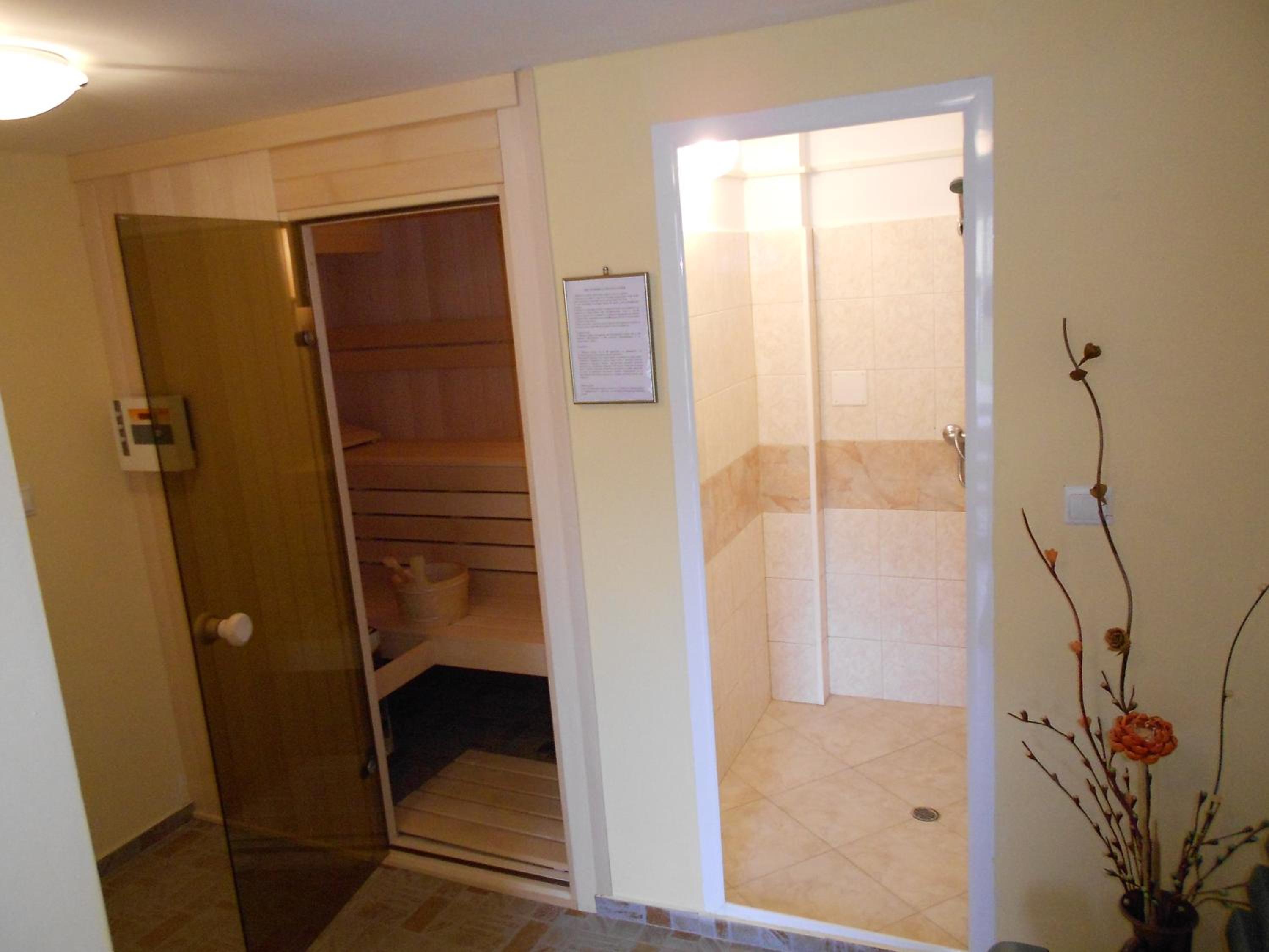 Guest House Tsenovi