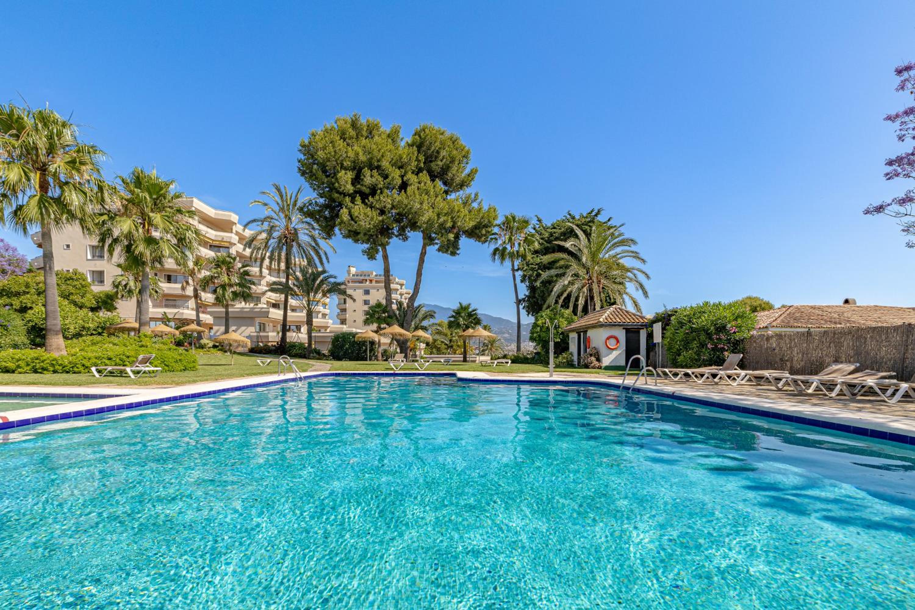 Aguamarina Golf Pool near Marbella