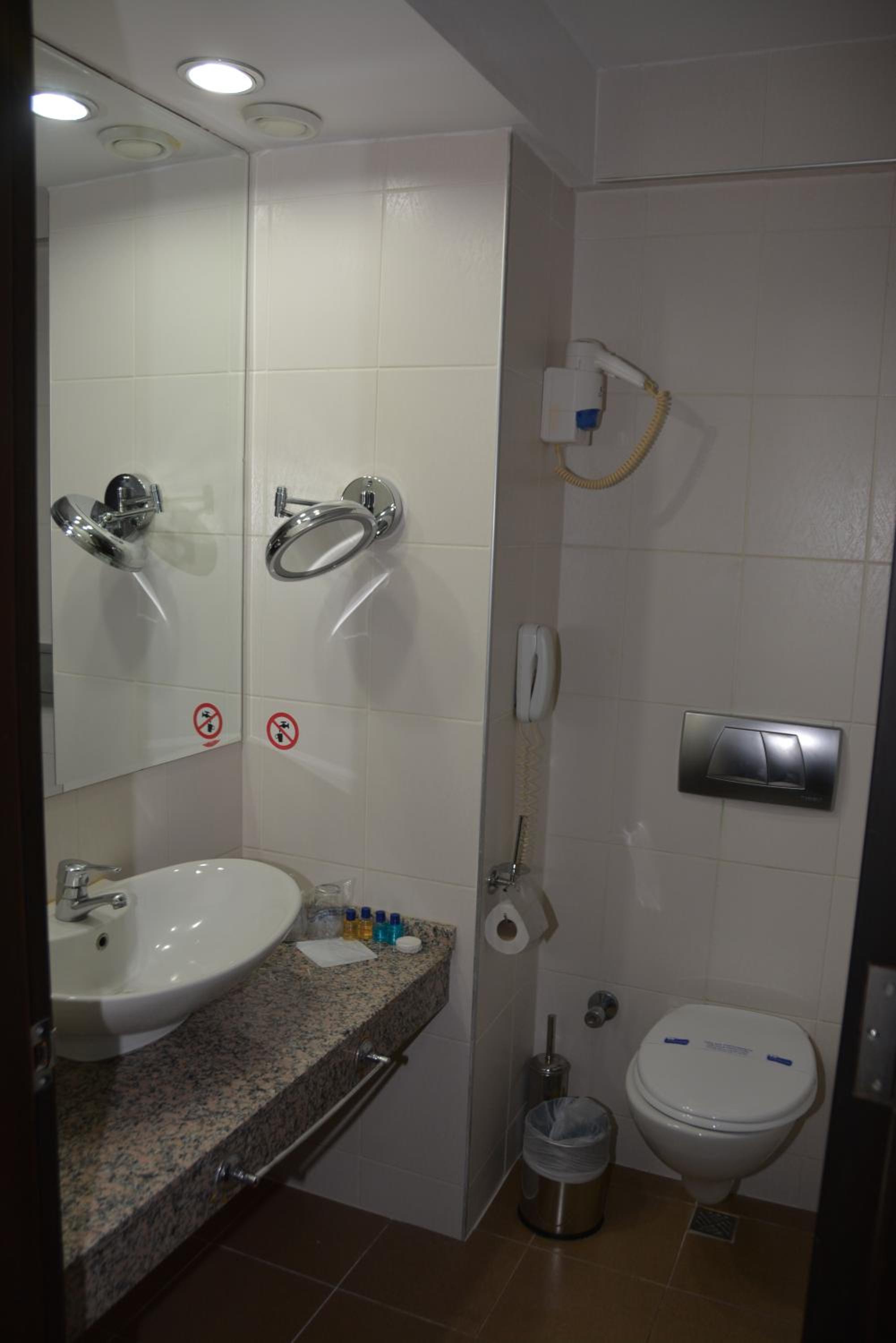 Tripolis Hotel 33