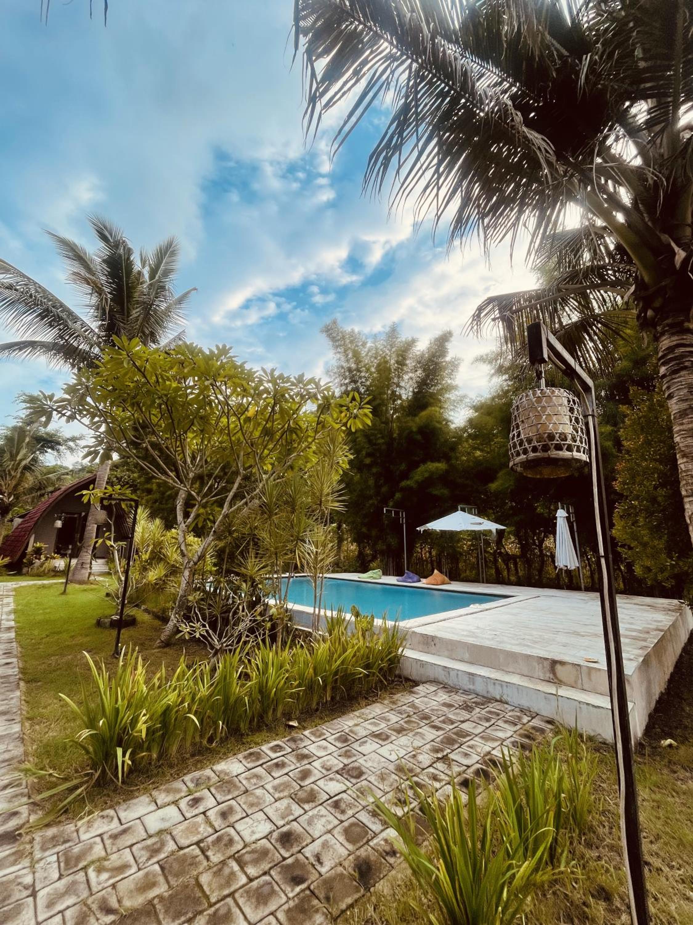 Apit Lawang Villas
