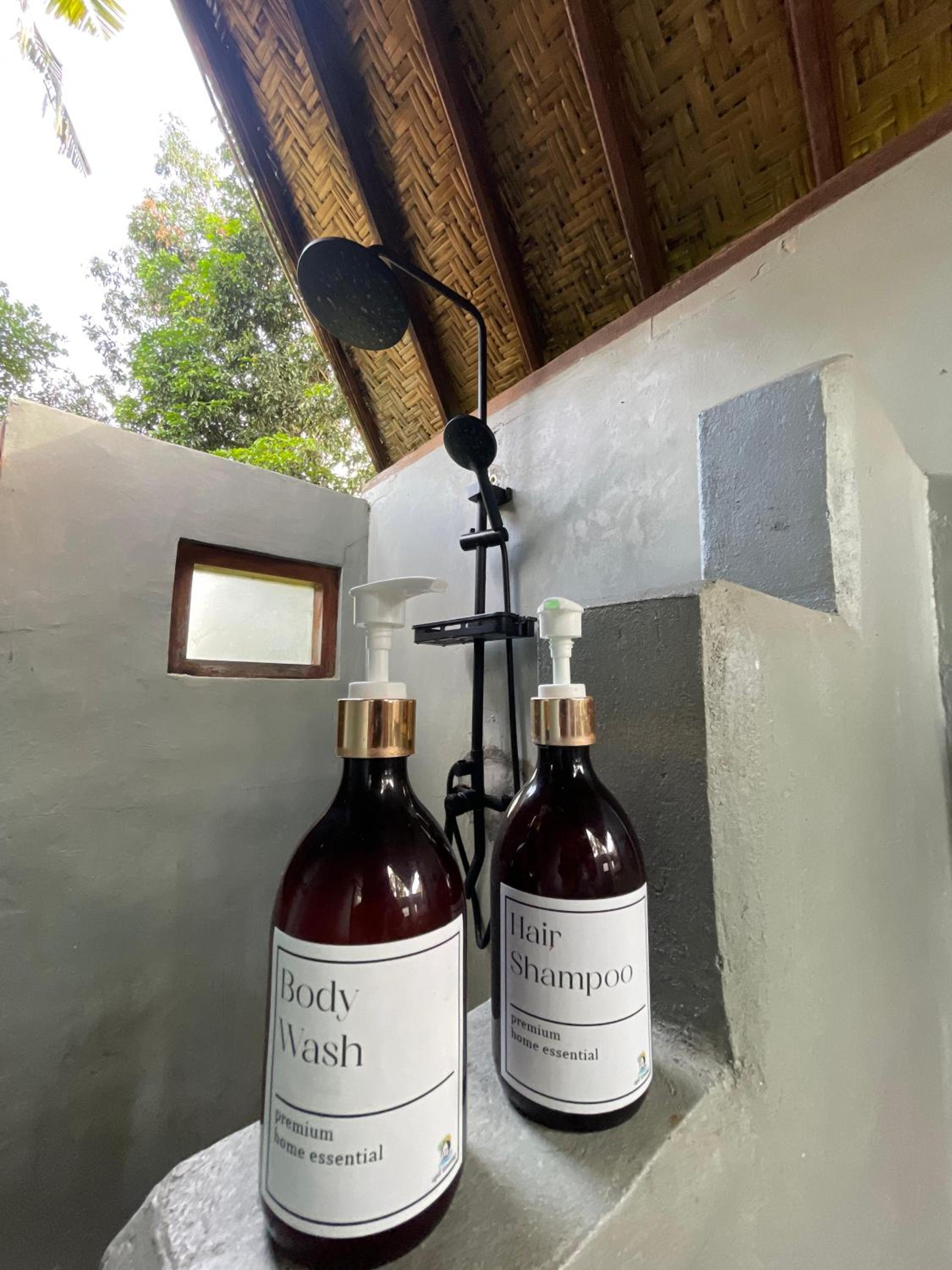Apit Lawang Villas