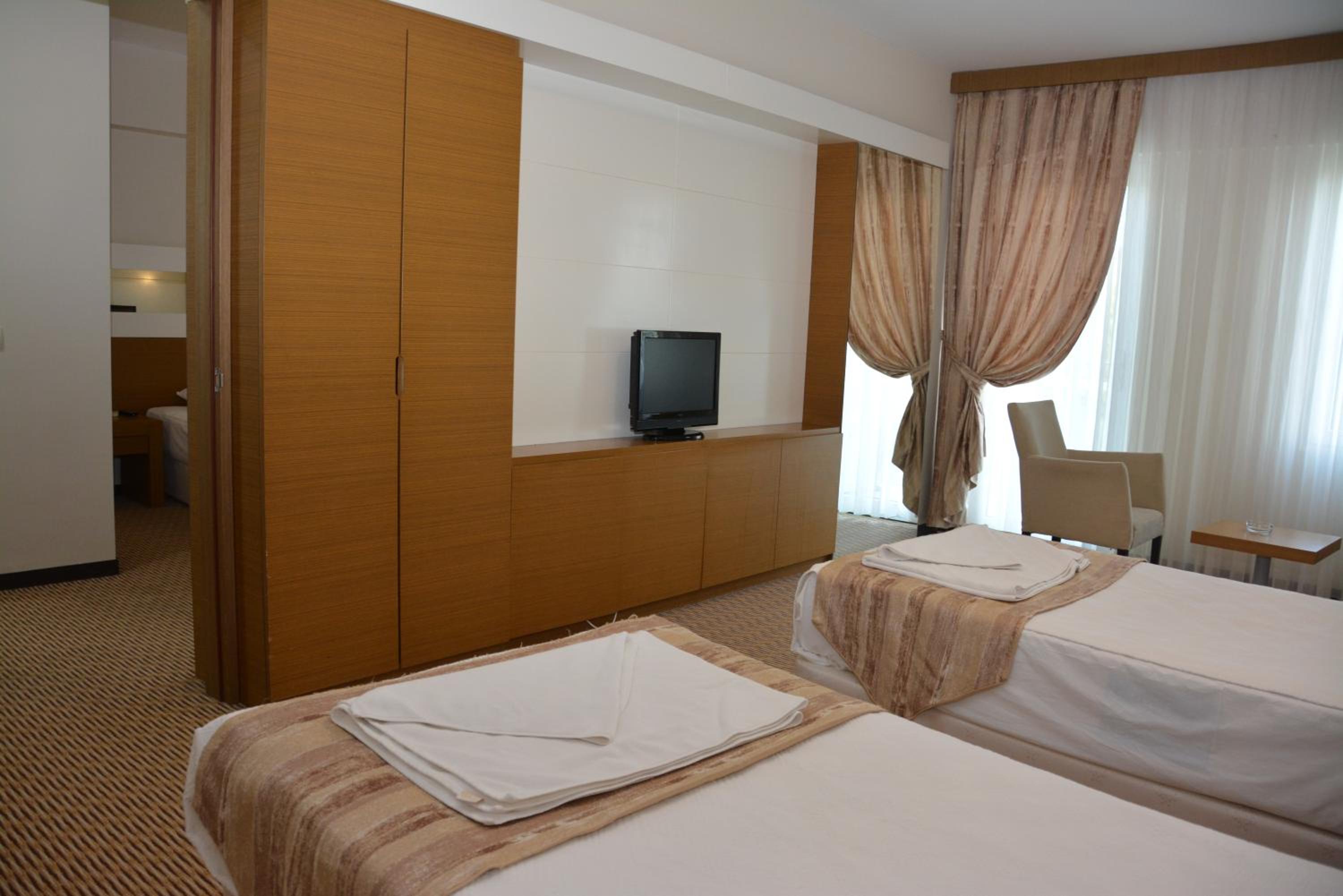 Tripolis Hotel 25
