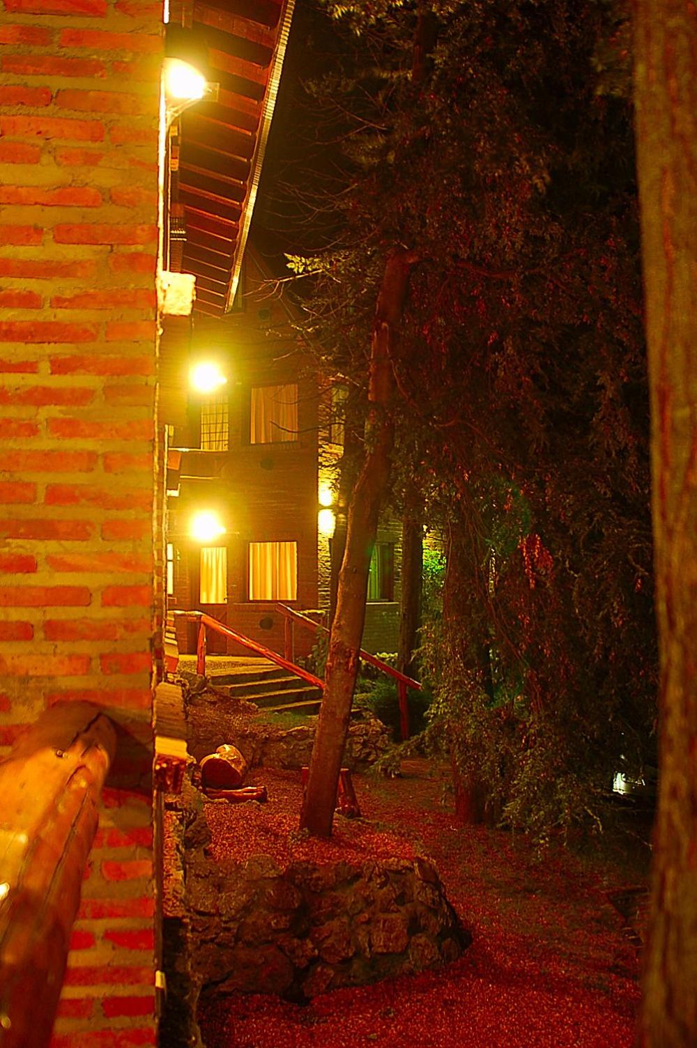 Cabañas Detras del Ciprés