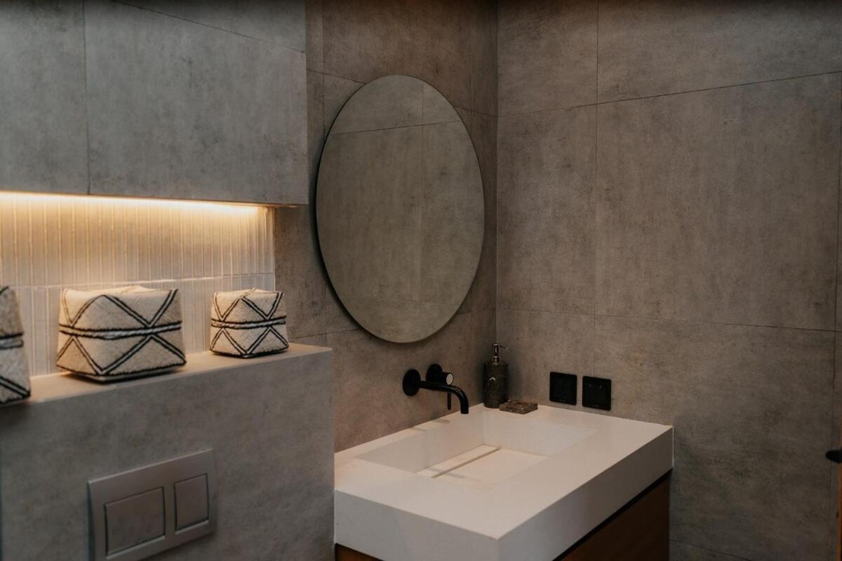 NEW! Villa Nimizz - 3BR Villa in Berawa