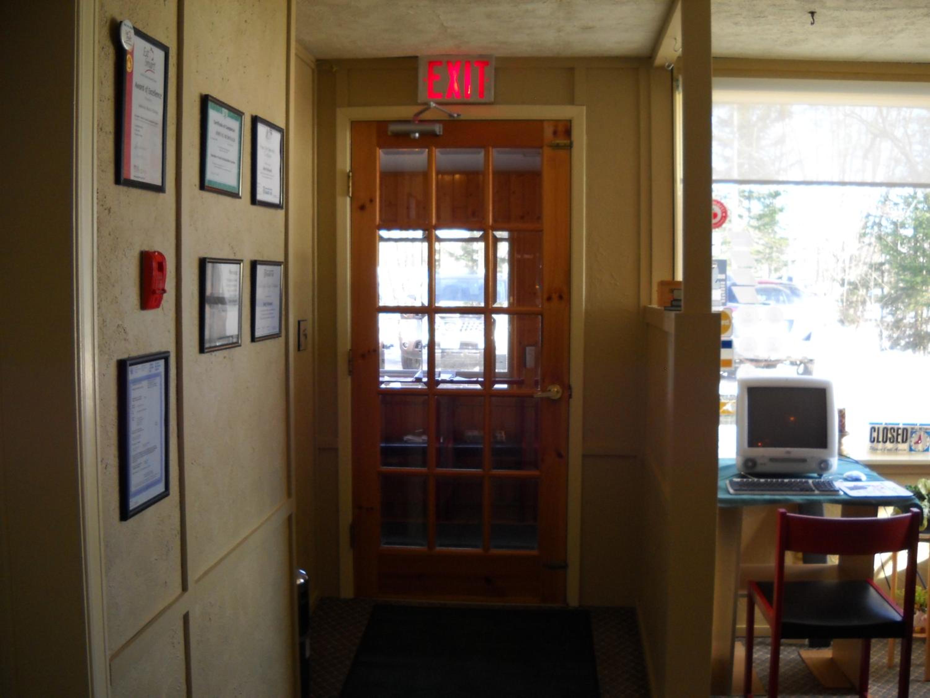 Lakeview Motel