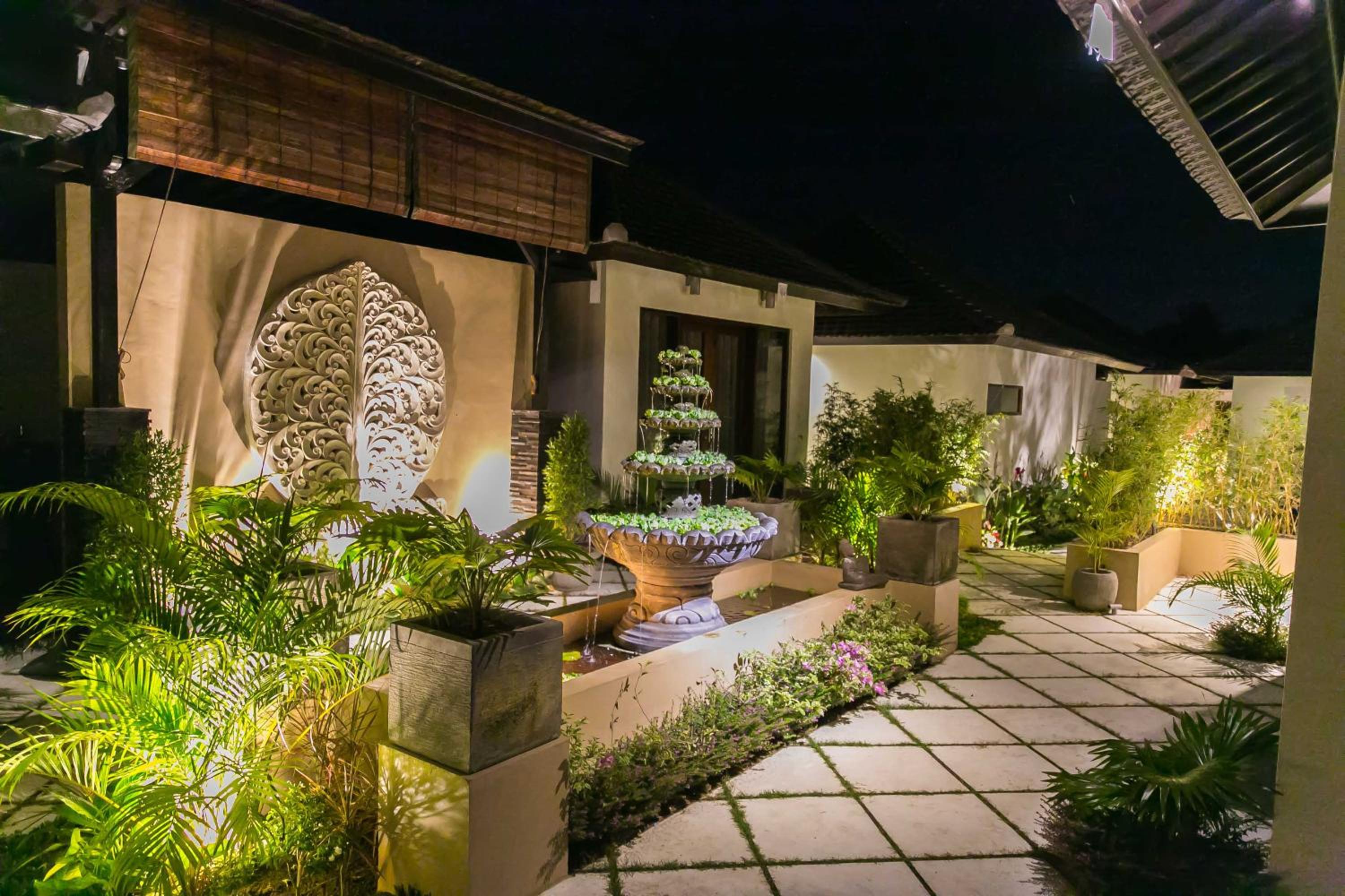 Solo Villas & Retreat