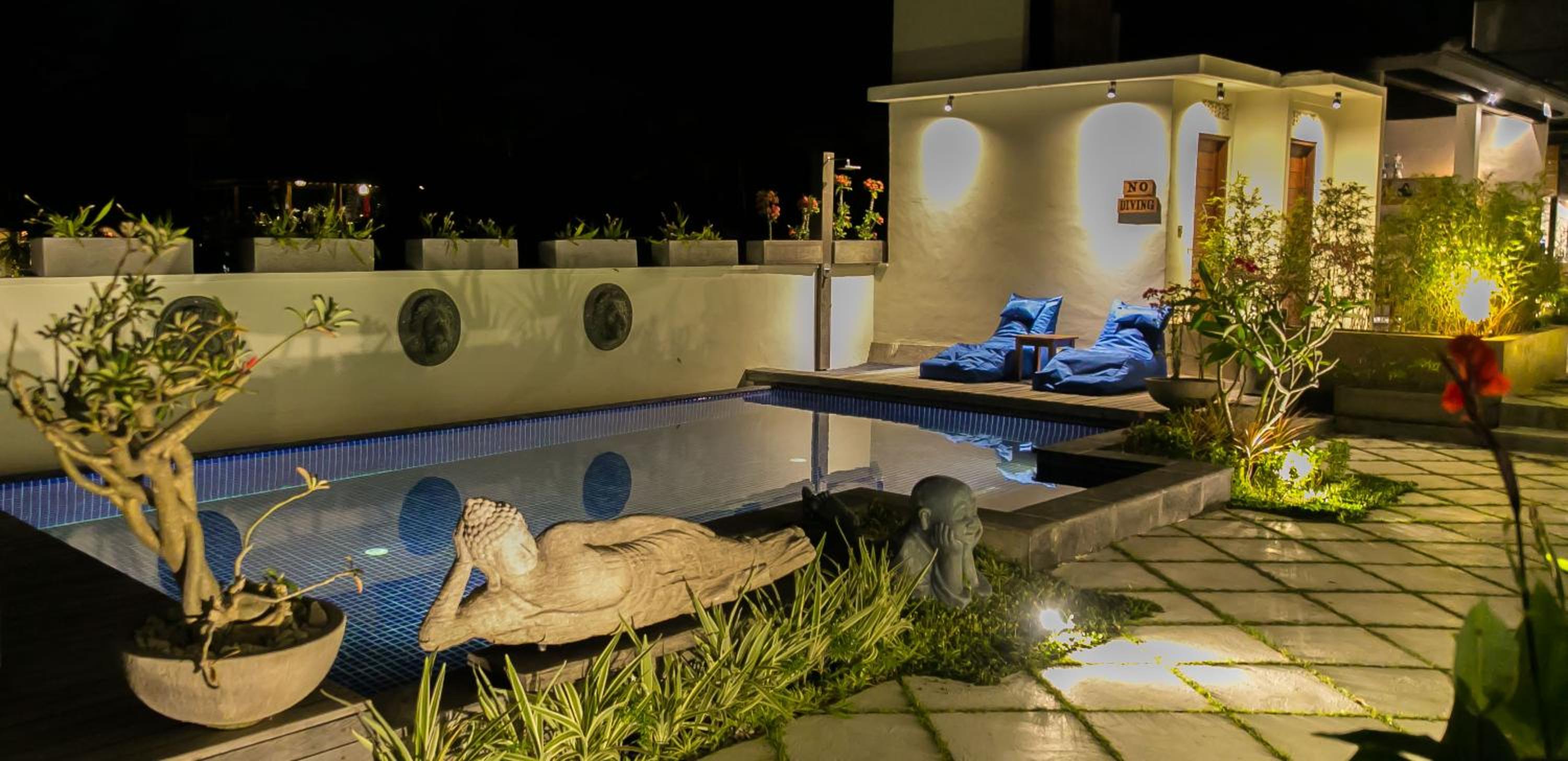 Solo Villas & Retreat